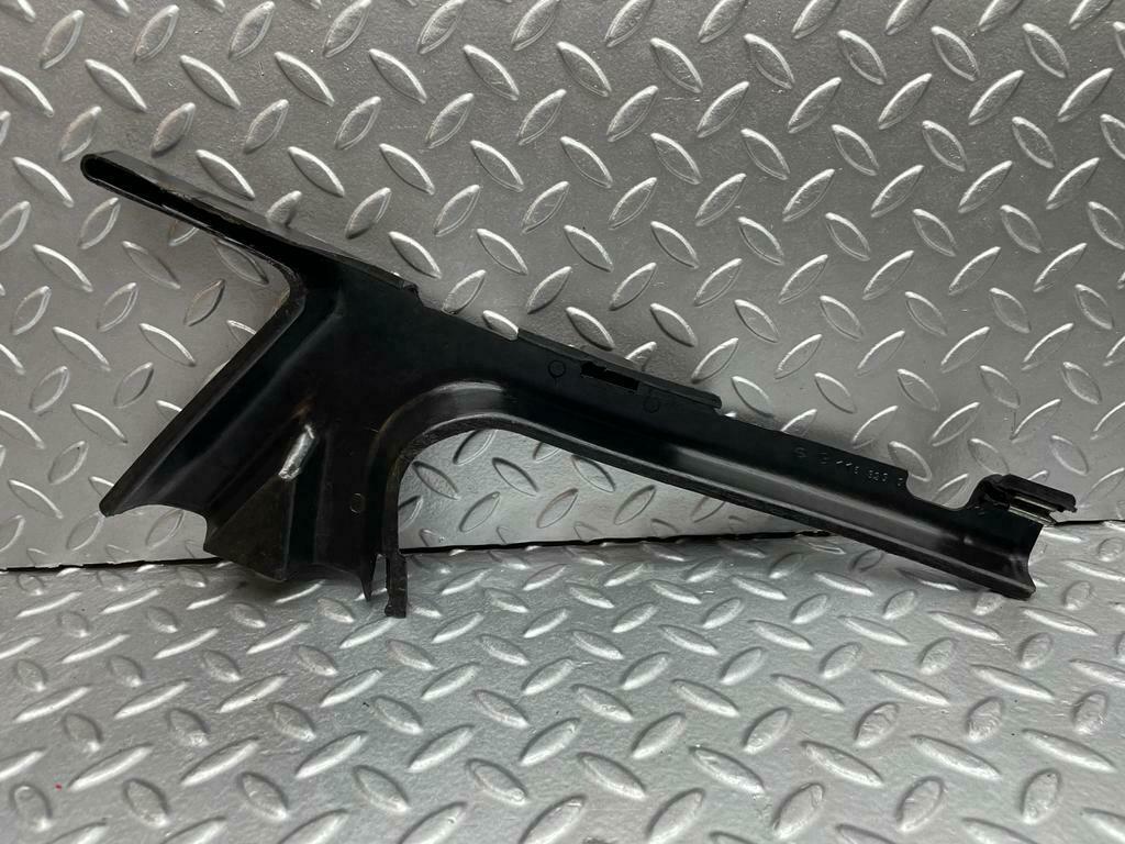 0190 Mercedes-Benz W116 350SE Tail Light Trim Cable Cover 1168200412