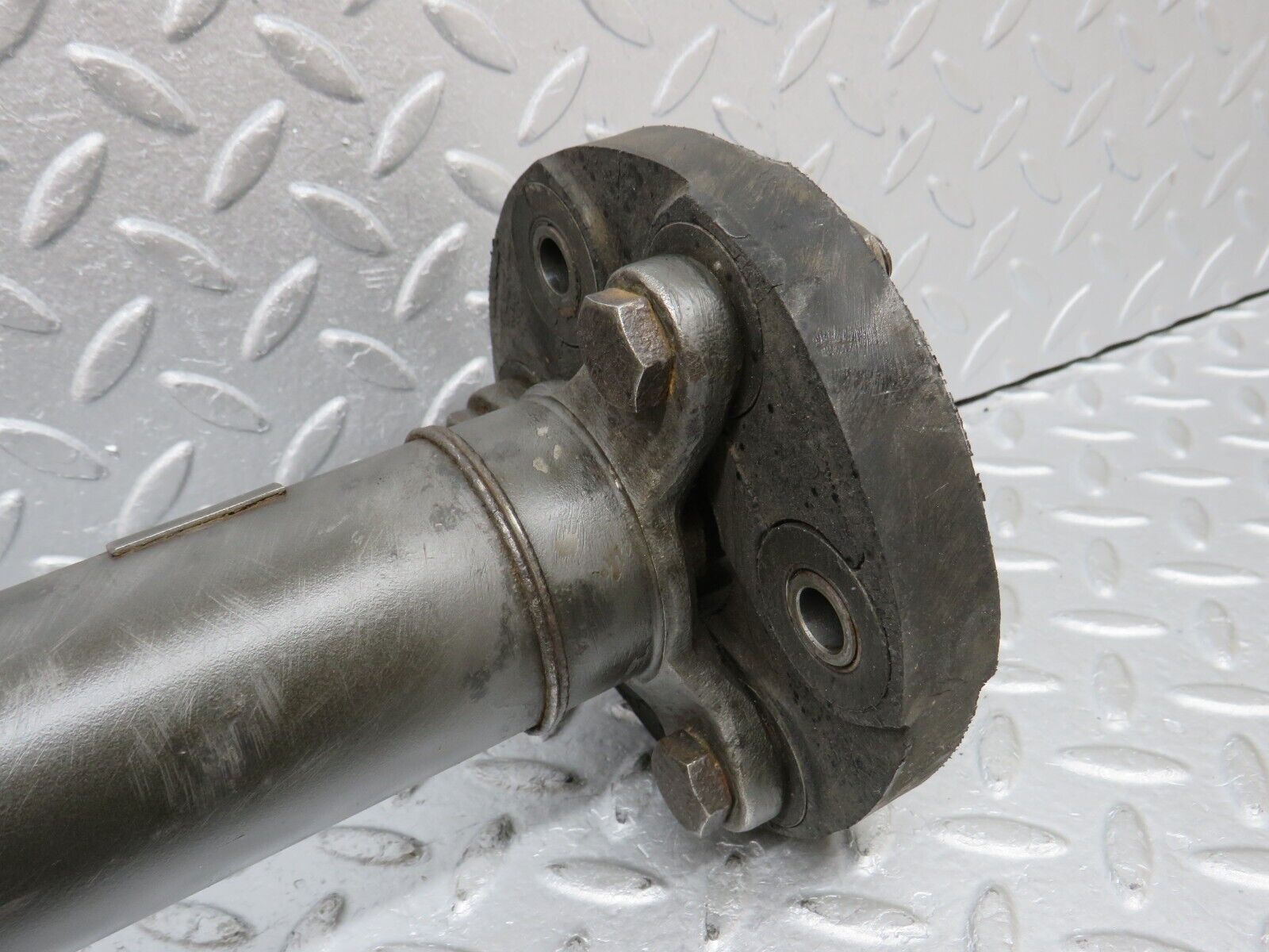 36312 Mercedes-Benz W126 420SE Cardan Shaft Prop Shaft 1264108306 1264110215