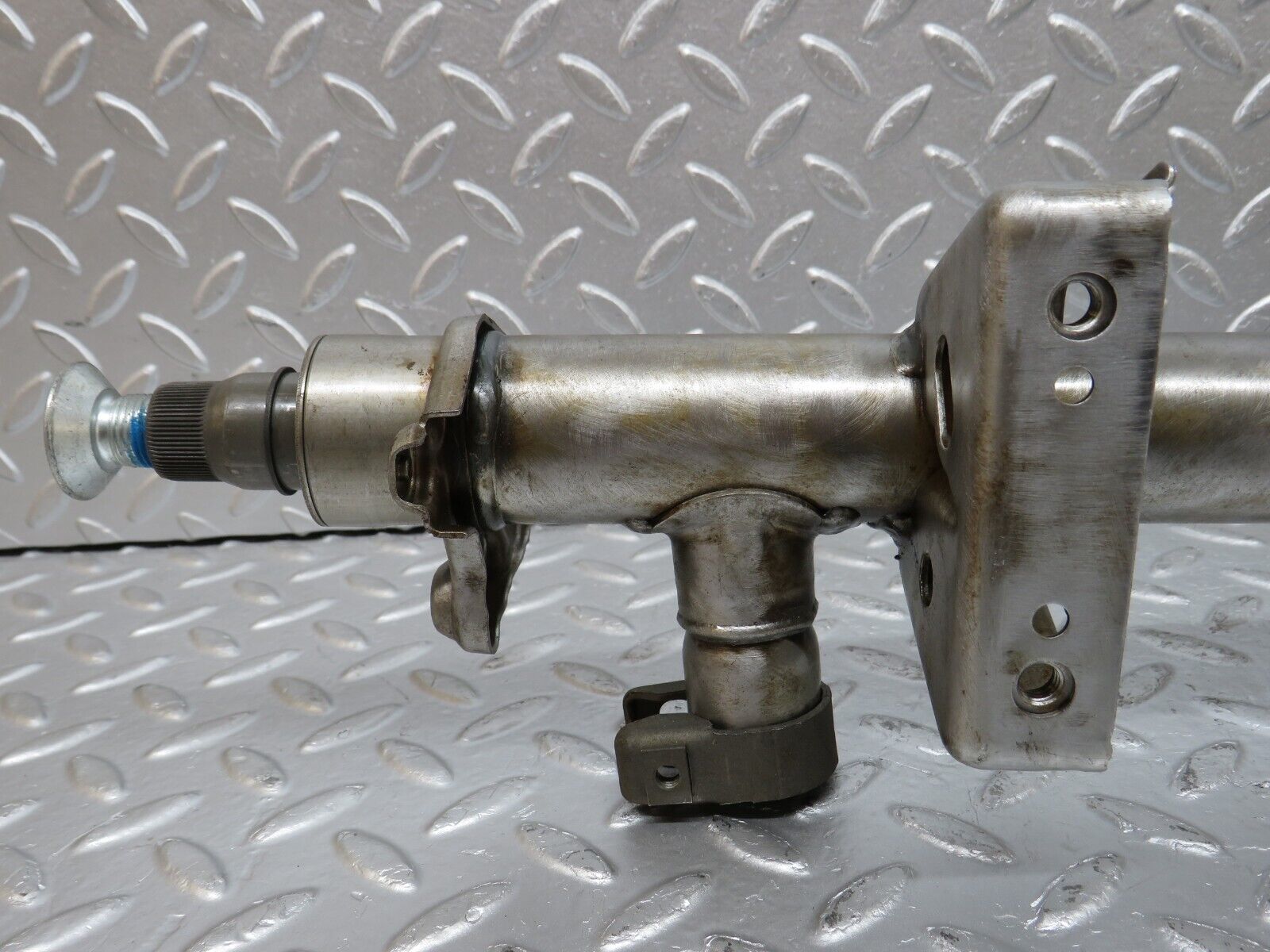 33390 Mercedes-Benz W202 C180 Steering Column