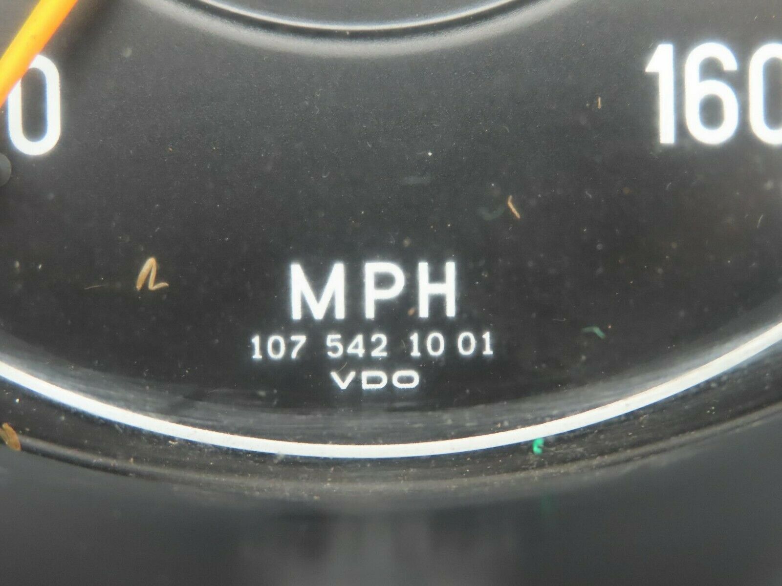 6921 Mercedes-Benz C107 350SLC Coupe Instrument Cluster 1075421001