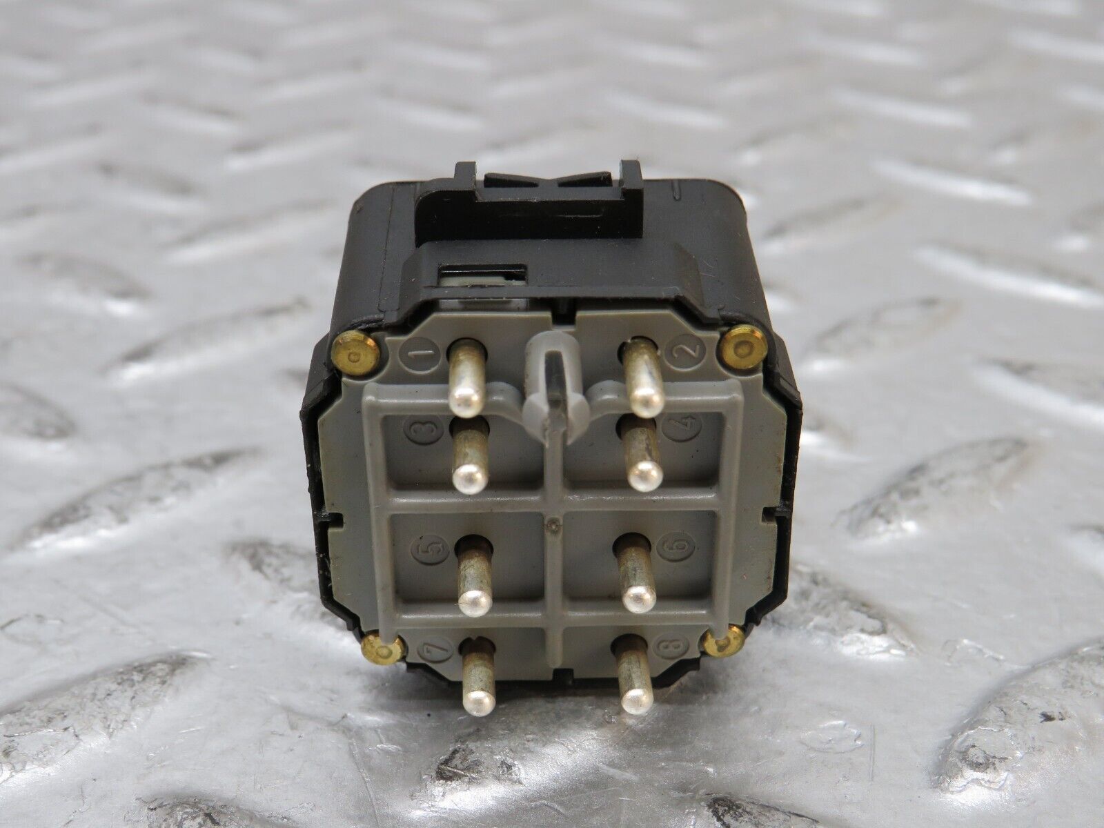 27552 Mercedes-Benz S124 300TE Wagon Electric Mirror Adjust Switch 1298200610