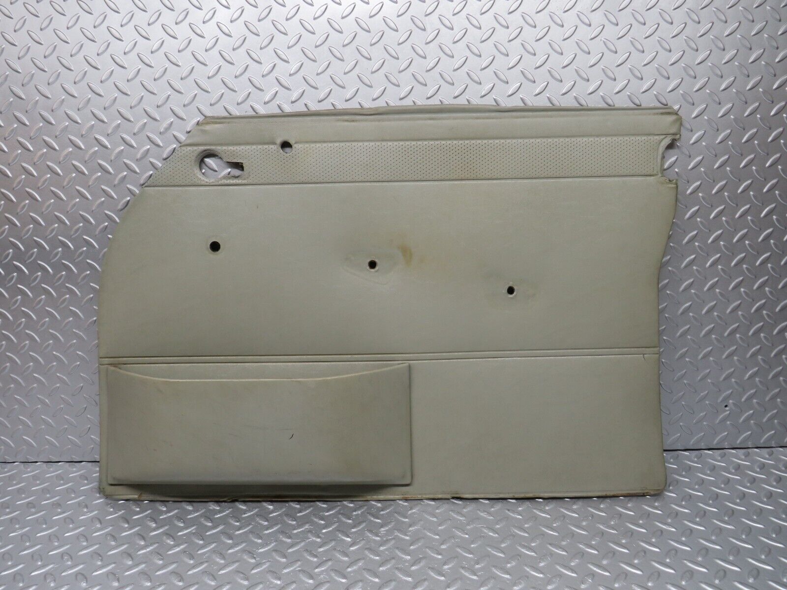 40336 Mercedes-Benz W110 230 Front Right Door Card Grey