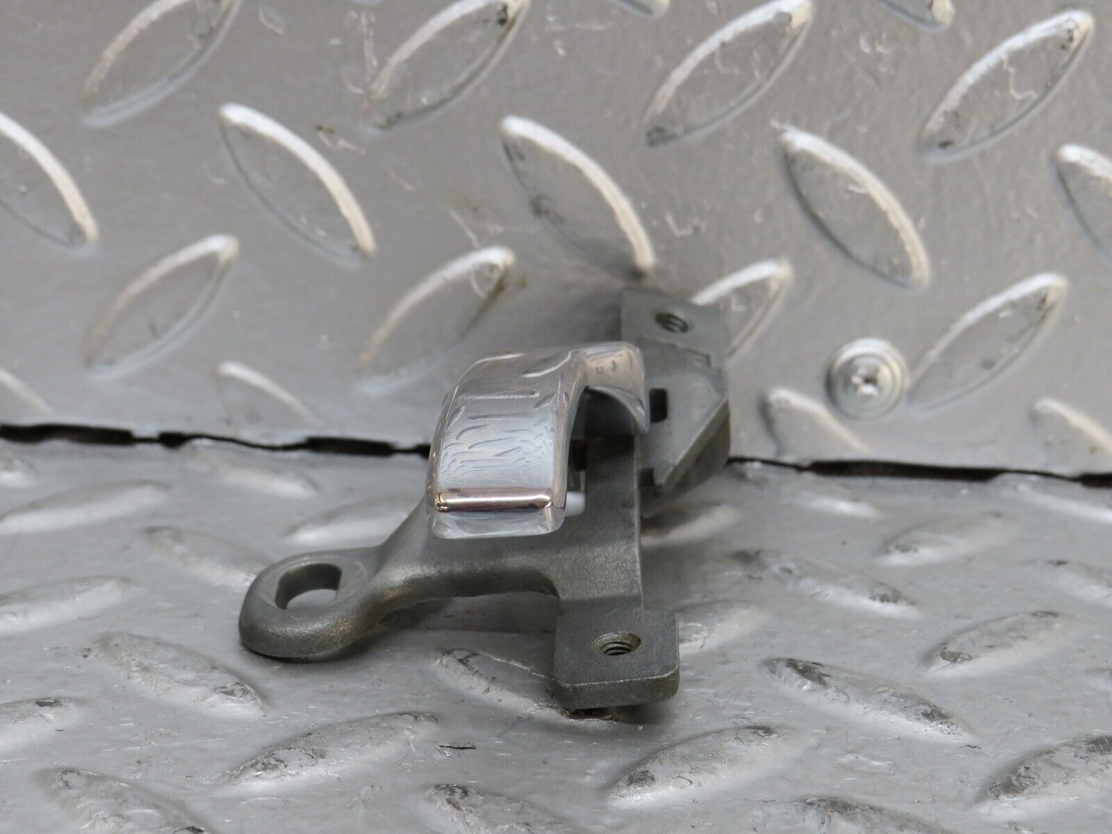 28285 Mercedes-Benz S123 240D Wagon Left Interior Door Handle 1237600161