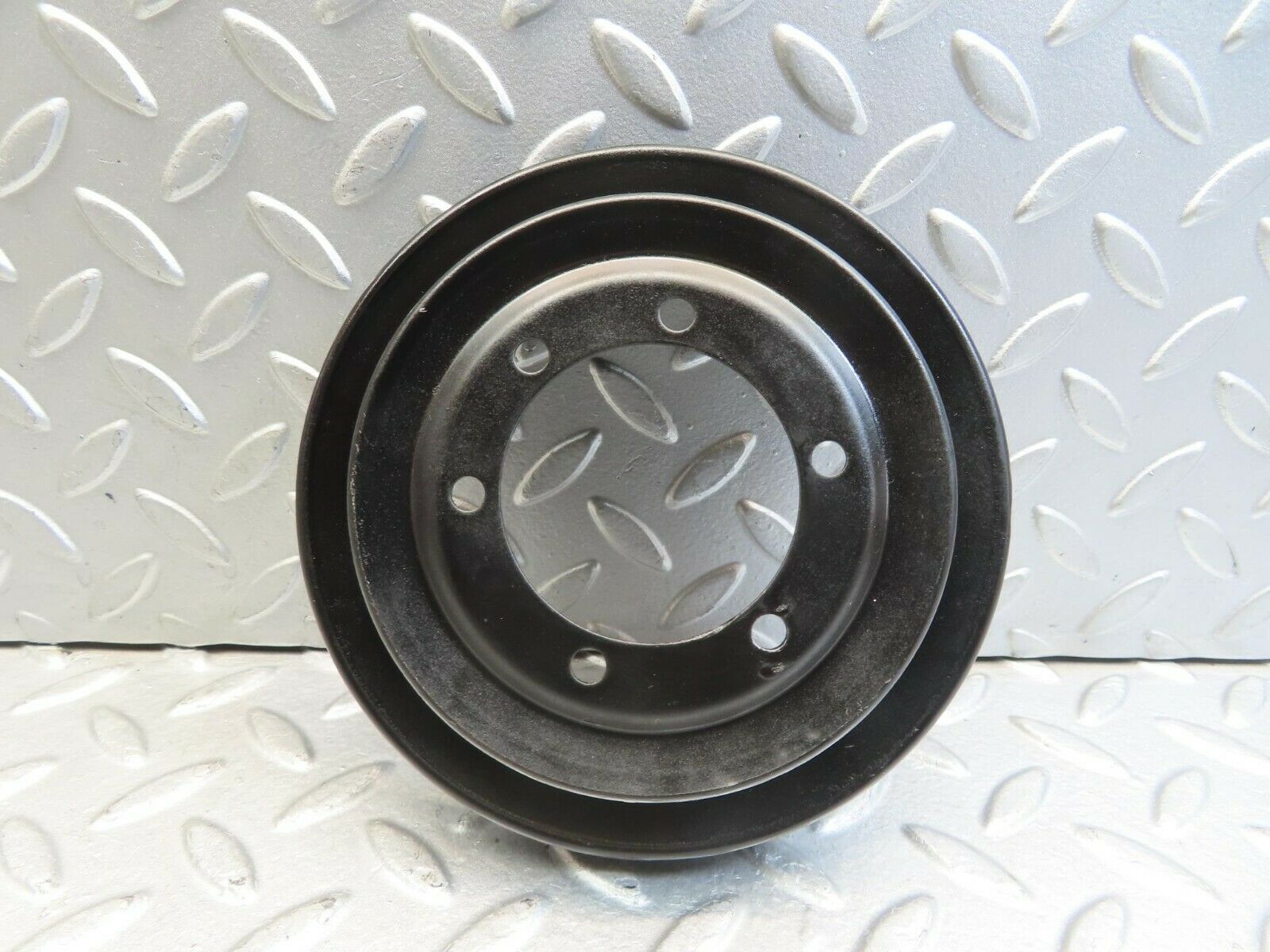 11525 Mercedes-Benz C123 230CE Coupe Crankshaft Pulley 1020320404