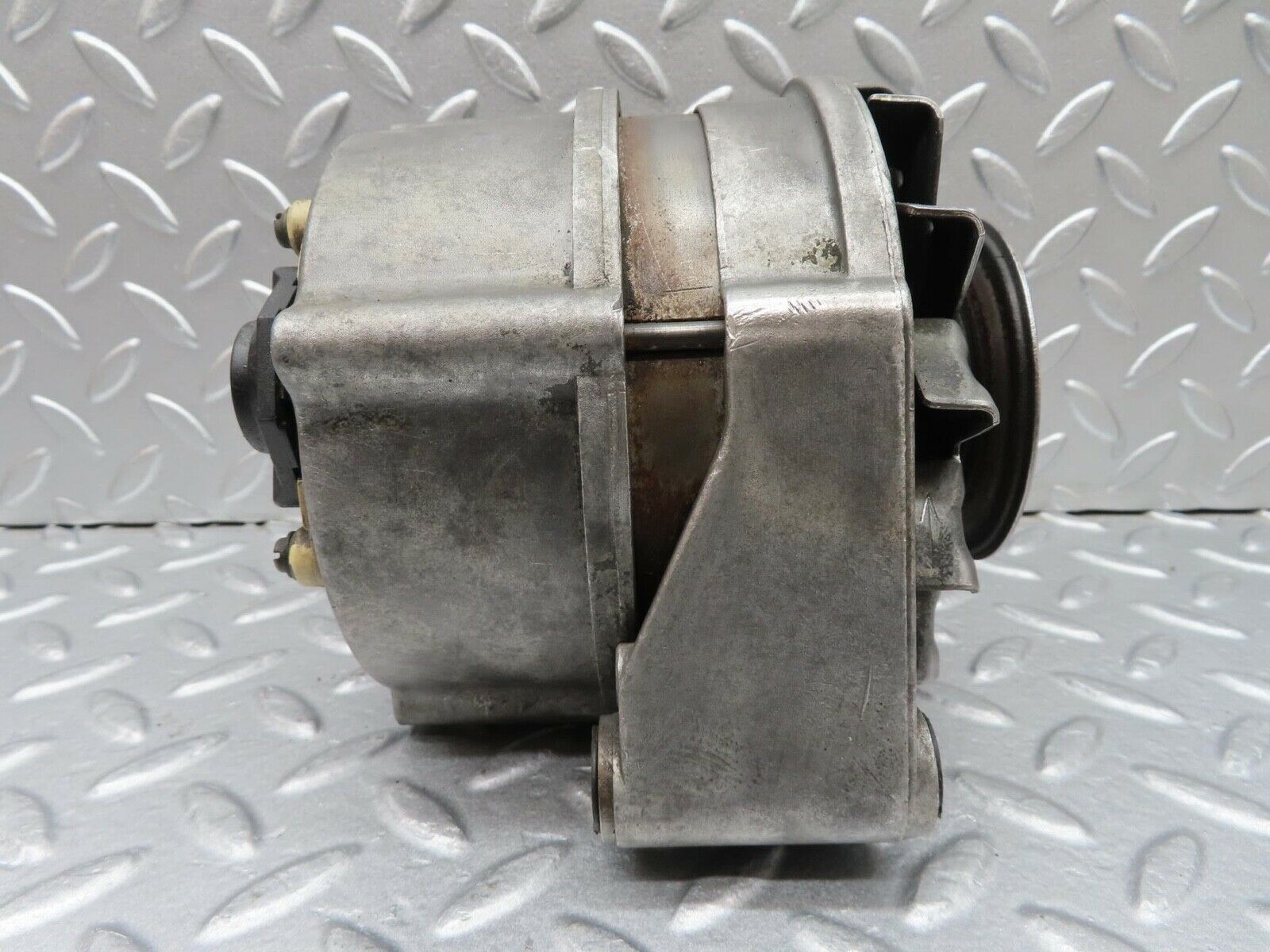 14022 Mercedes-Benz C107 280SLC Alternator Generator 1125884221