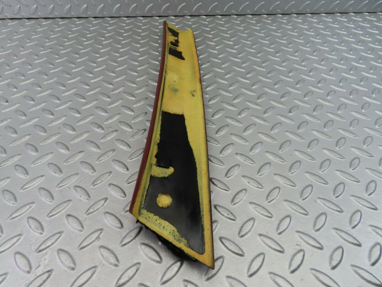 7633 Mercedes-Benz S123 230TE Wagon A Pillar Cover Trim Right Side