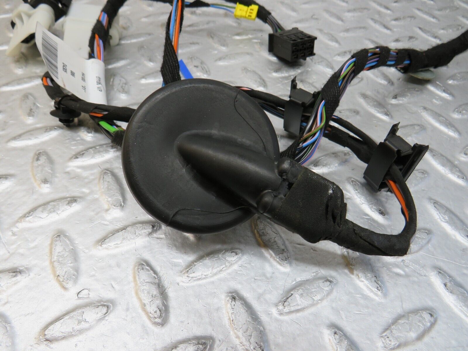 35216 Mercedes-Benz W221 Front Left Door Wire Harness 2214401213