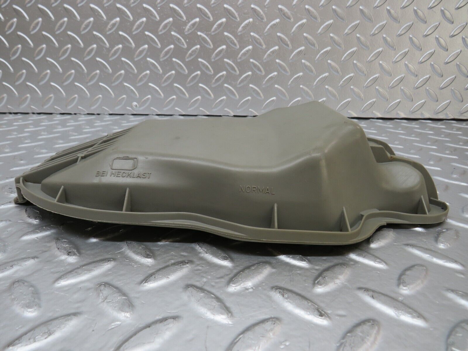 25601 Mercedes-Benz W123 200 Headlight Back Cover Right