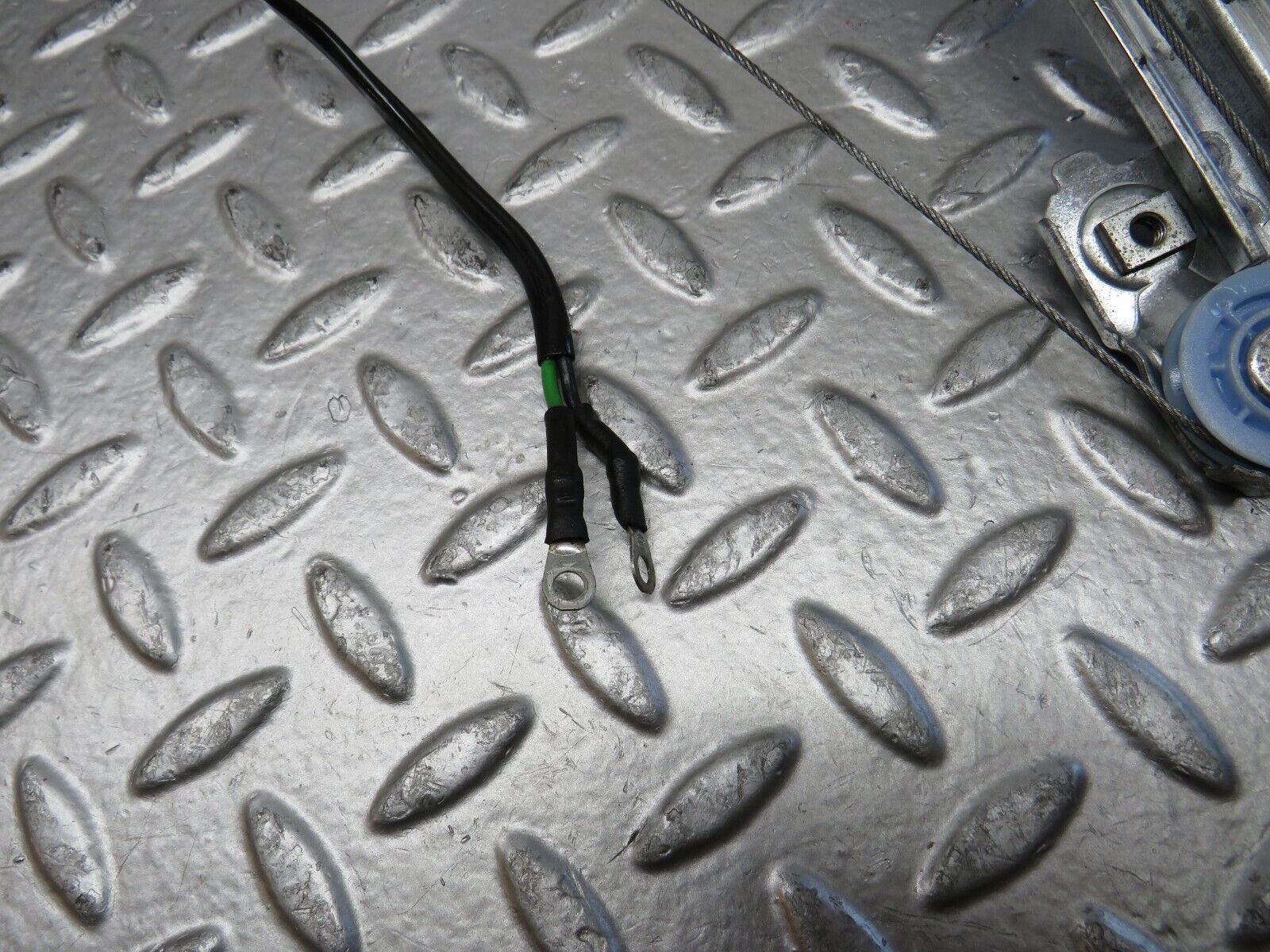 27795 Mercedes-Benz S124 300TE Wagon Rear Right Power Window Regulator With Motor