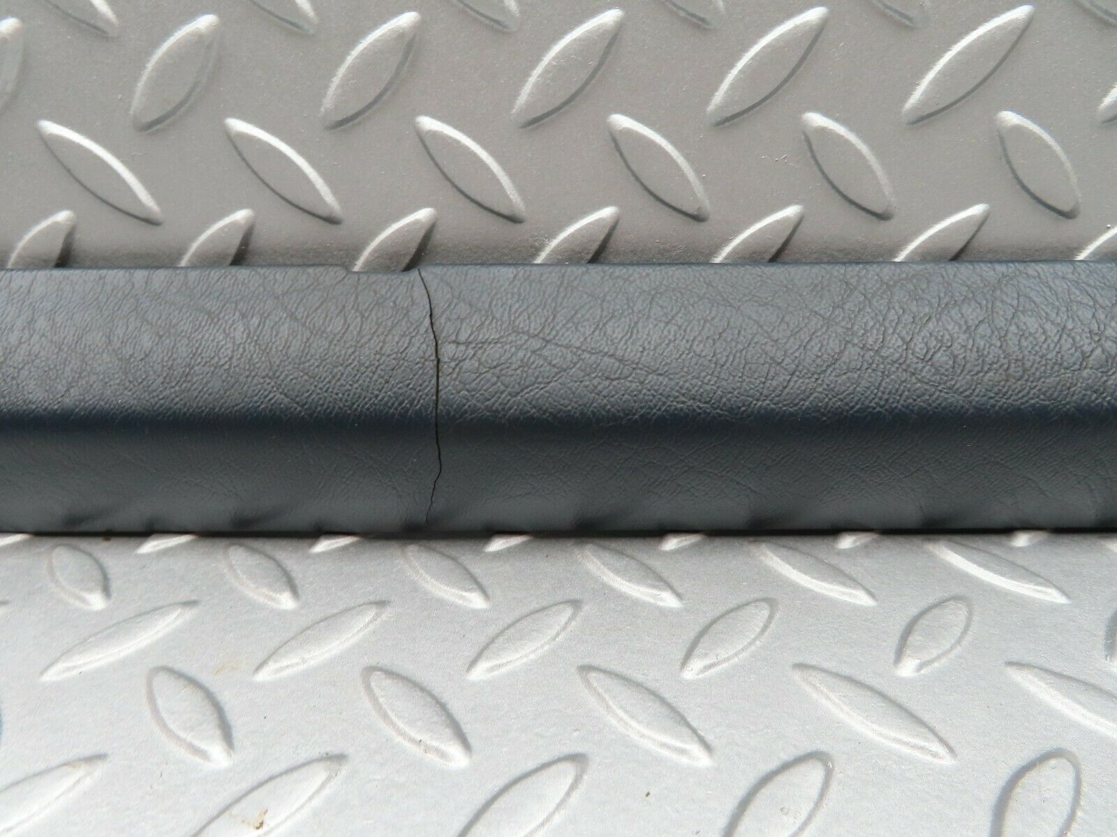 3430 Mercedes-Benz W115 220D Rear Left Upper Door Panel Blue