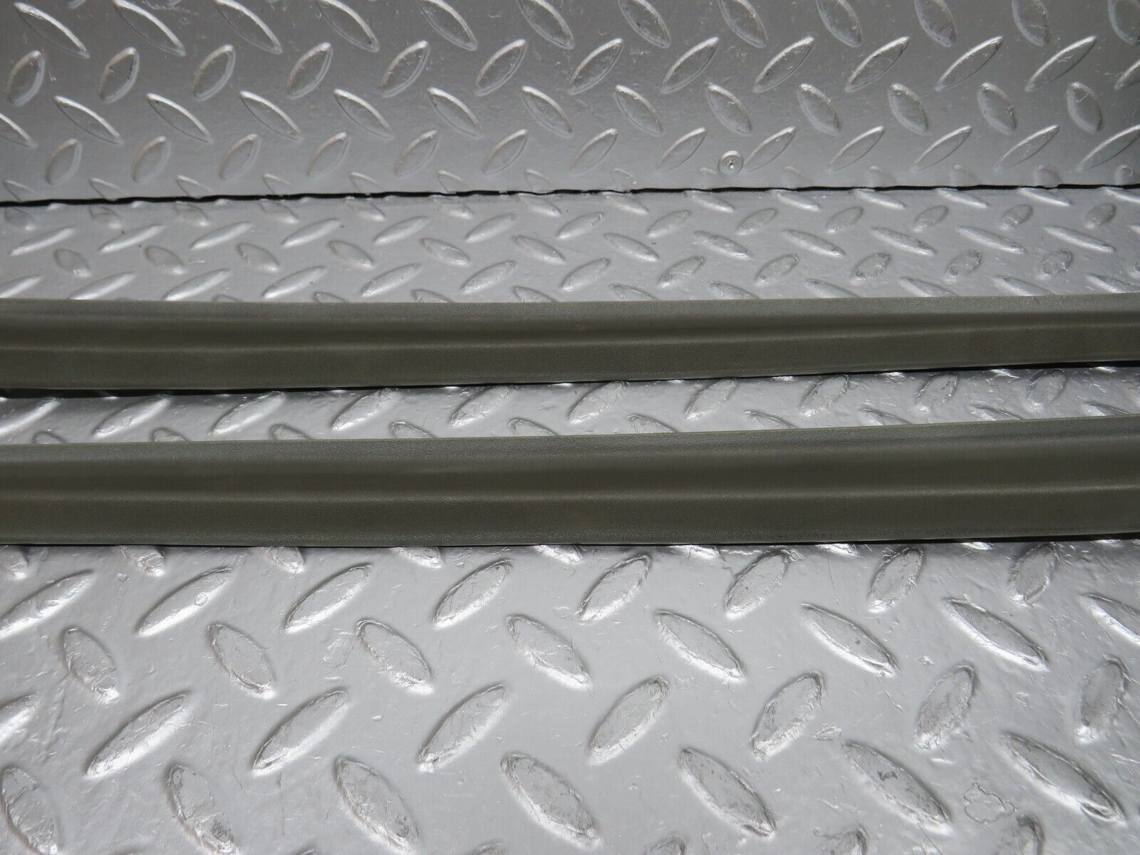 32504 Mercedes-Benz S124 300TE Inner Tailgate Cover Trim Pair Grey 1247450271