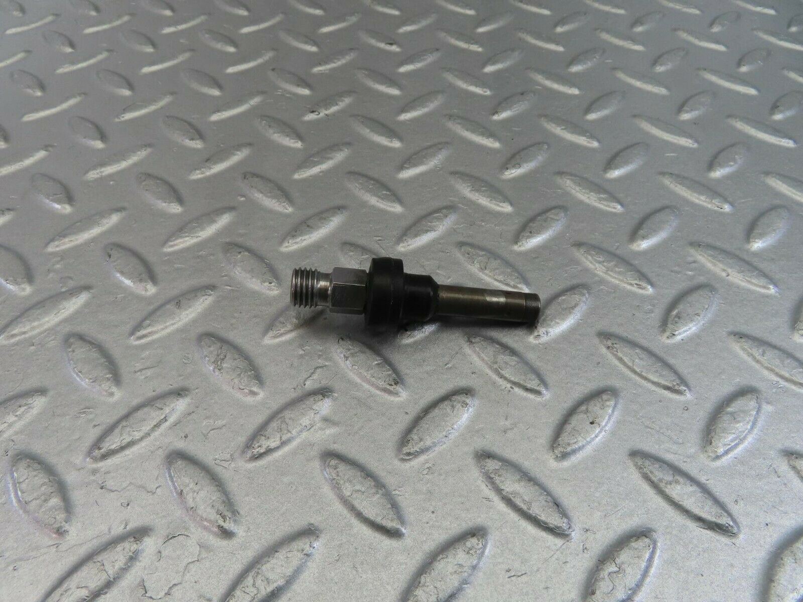 10045 Mercedes-Benz C123 230CE Coupe Fuel Injector Bosch 0437502010