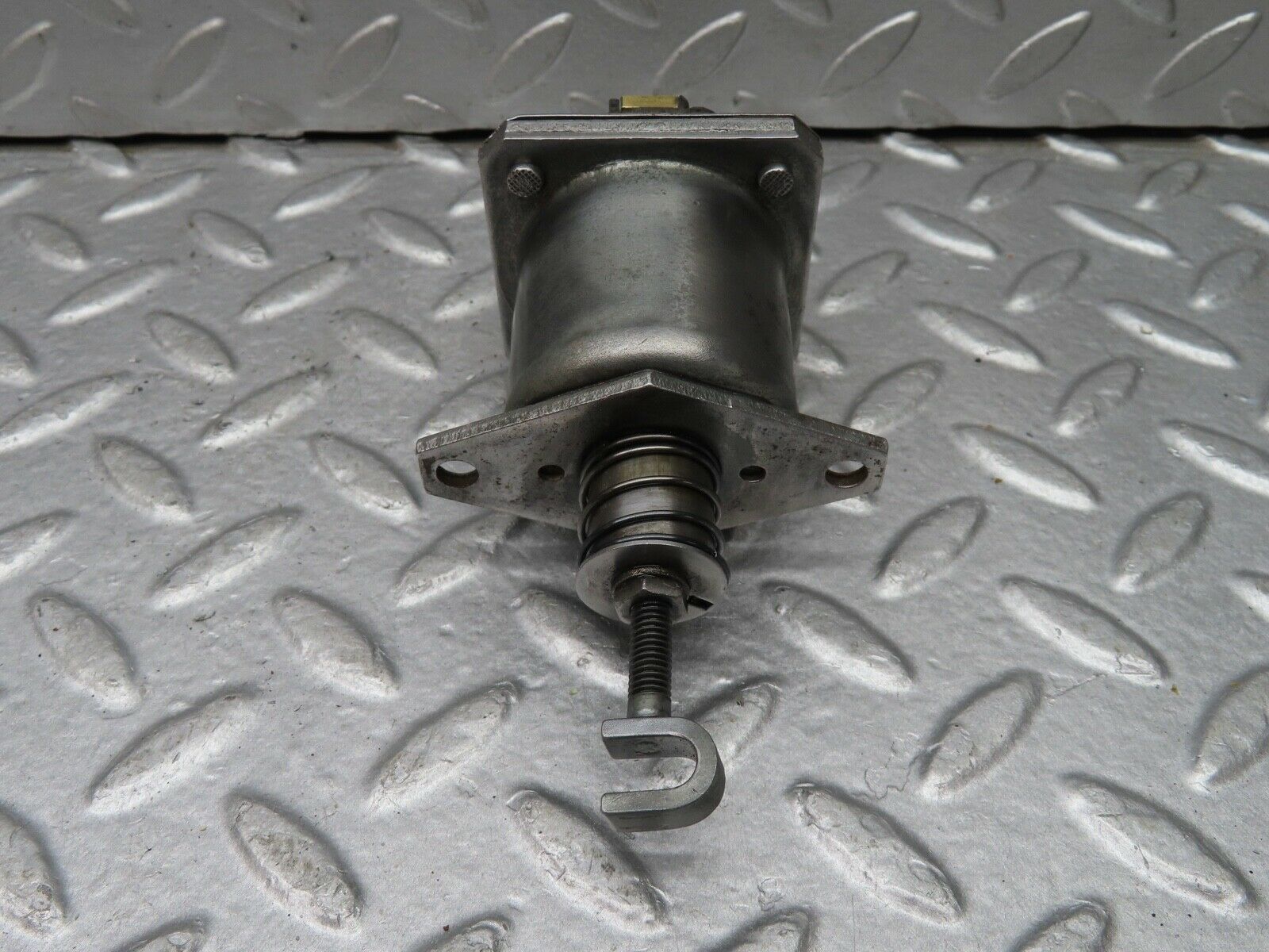 18241 Mercedes-Benz W111 220SE Coupe Fuel Injection Pump Relay