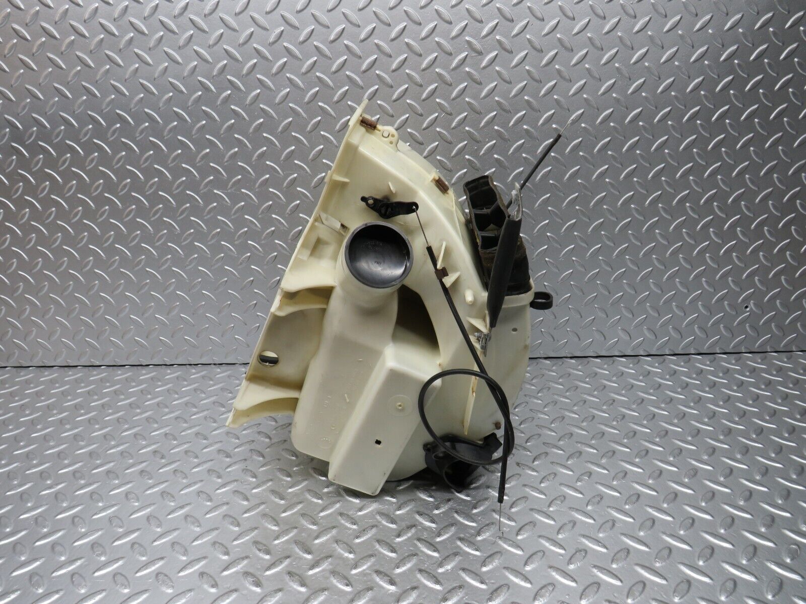 30165 Porsche 924 Heater Box Blower Housing 321819095