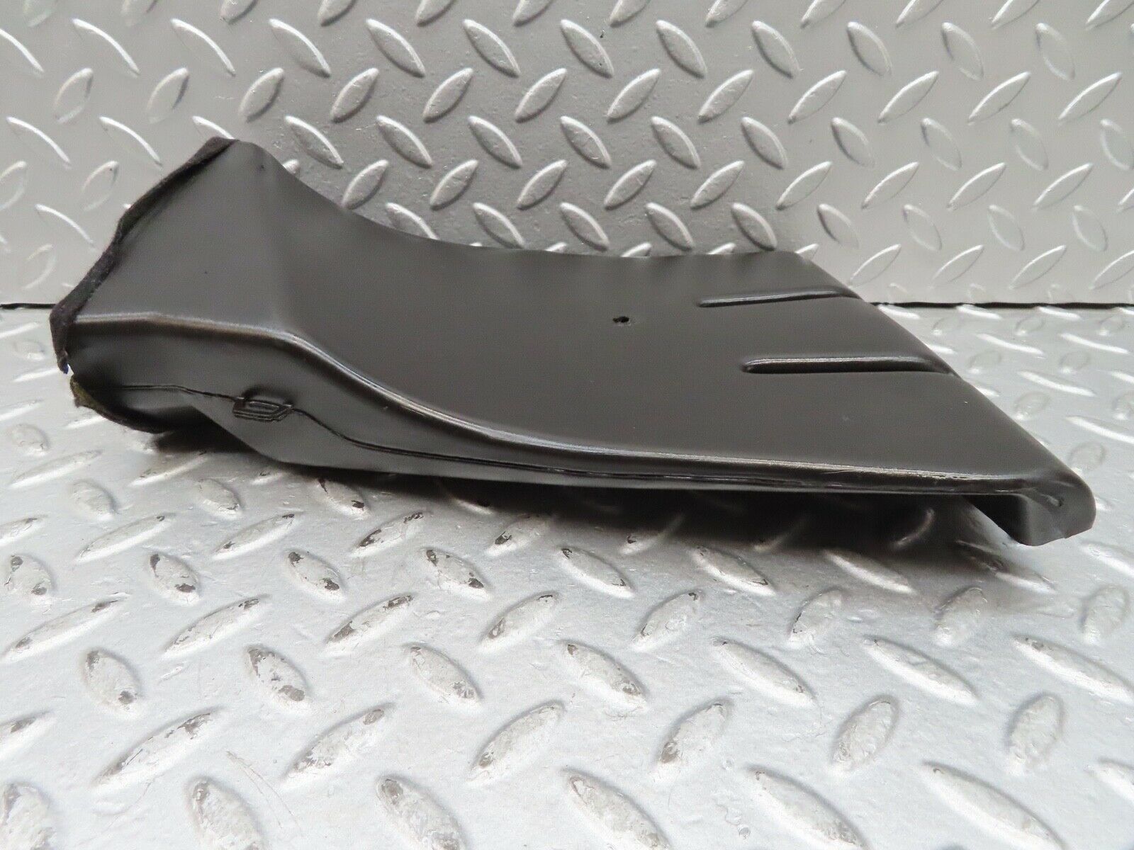 16826 Mercedes-Benz C123 280CE Coupe Heater Air Duct Left Side 1238310446