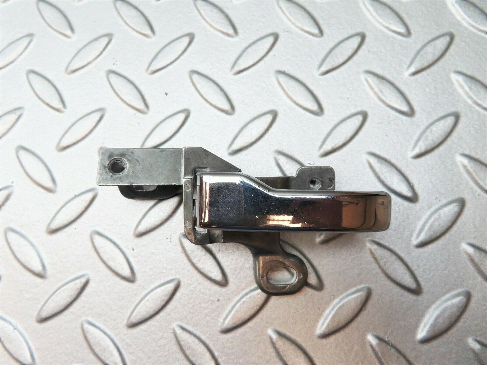 4140 Mercedes-Benz C123 280CE Left Interior Door Handle 1237600161