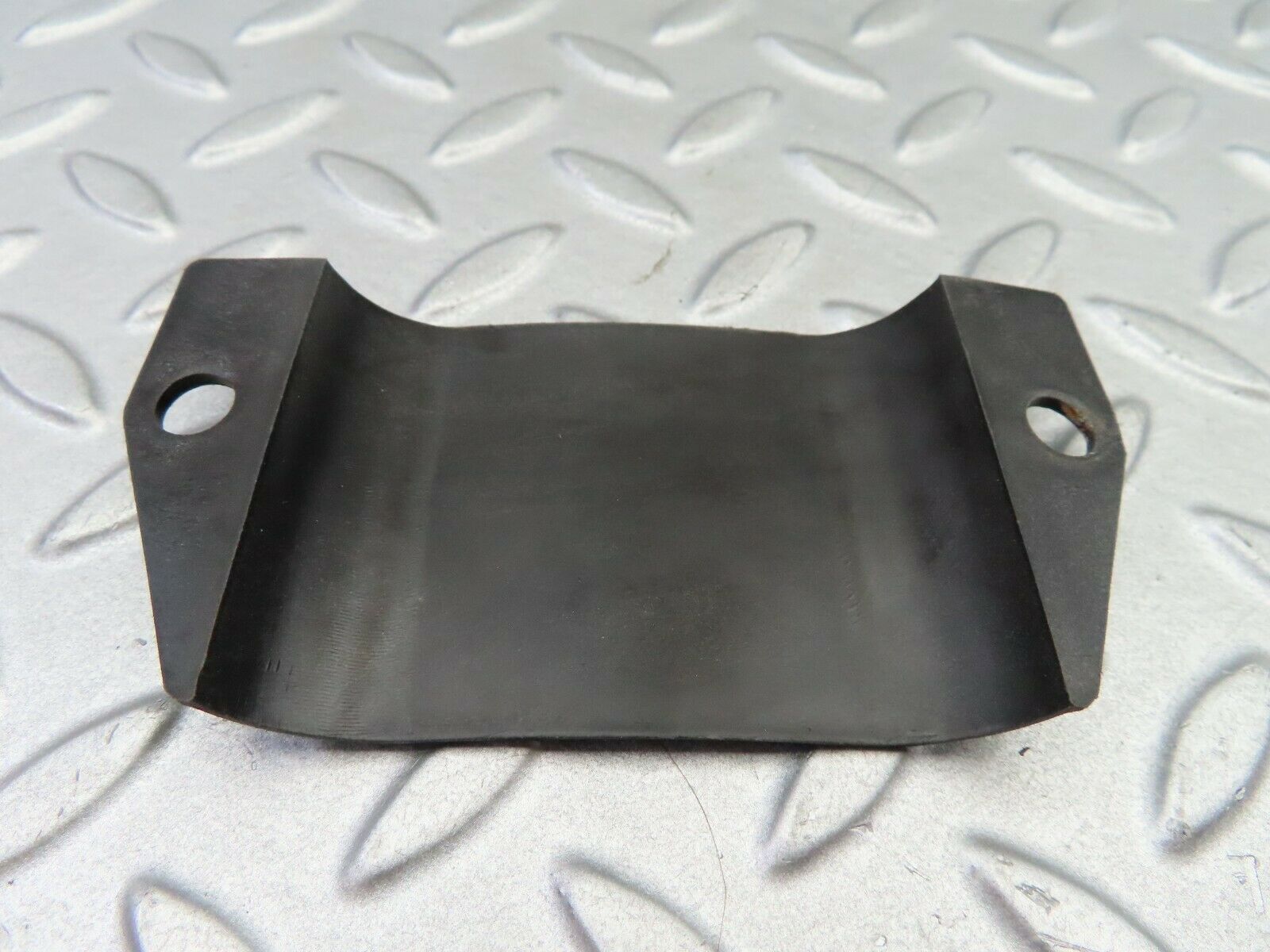 6387 Mercedes-Benz W126 380SE Front Panel Covering 0005460981