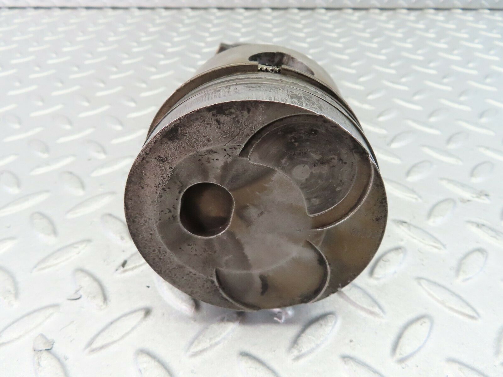 8040 Mercedes-Benz W115 220D Piston With Connecting Rod 87.03 mm