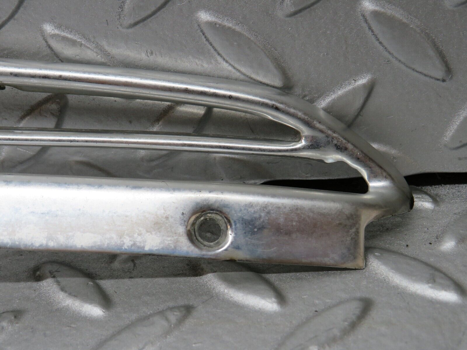 37373 Mercedes-Benz W109 300SEL Air Intake Chrome Grill