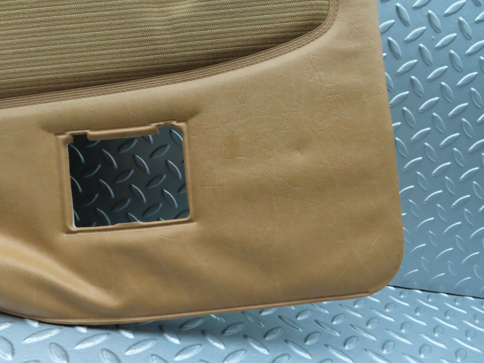 5725 Mercedes-Benz W123 200 Rear Left Door Card