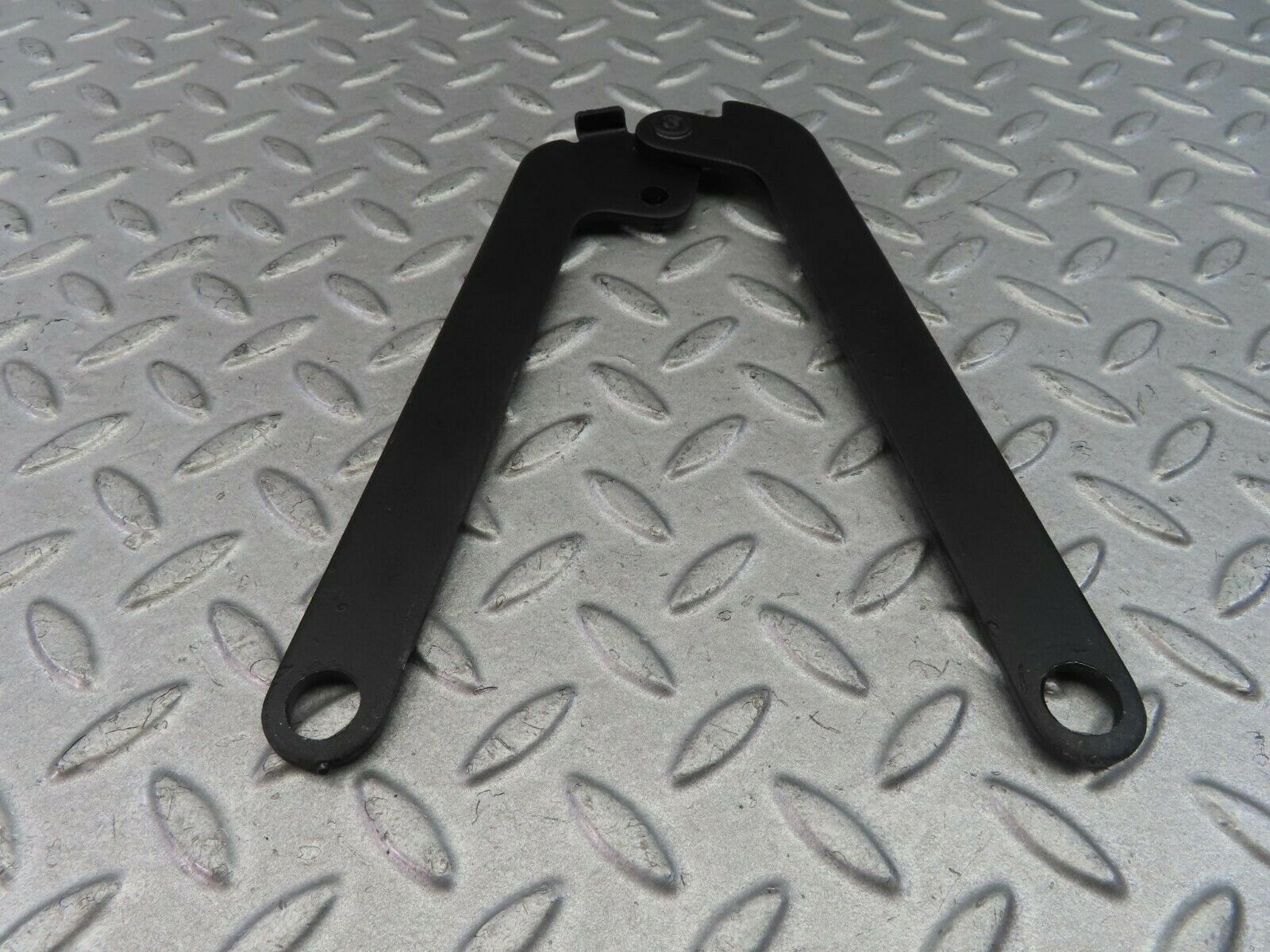 8621 Mercedes-Benz W115 Bonnet Hinge Right Side