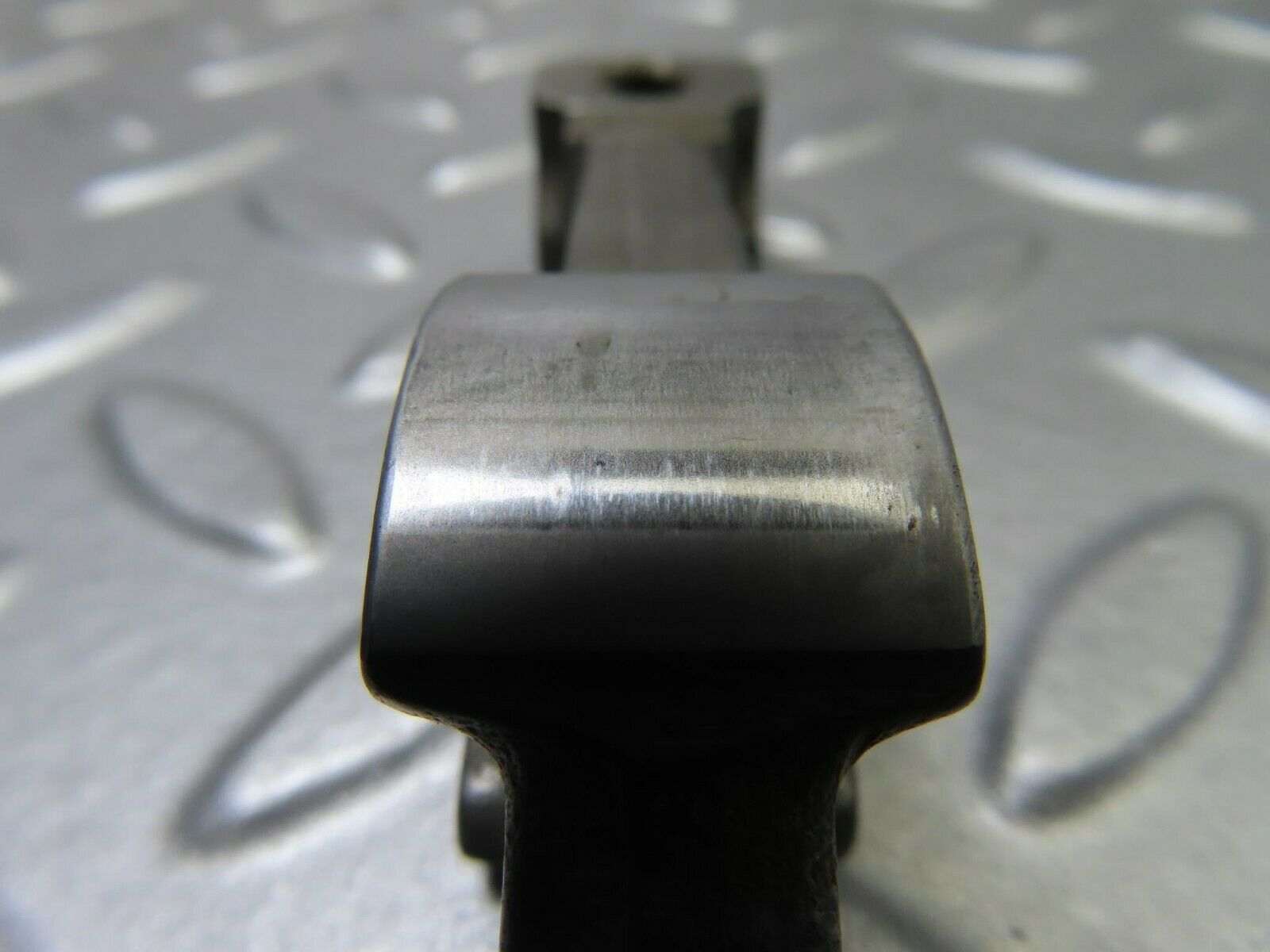 9130 Mercedes-Benz W108 Valve Rocker Arm With Retaining Spring