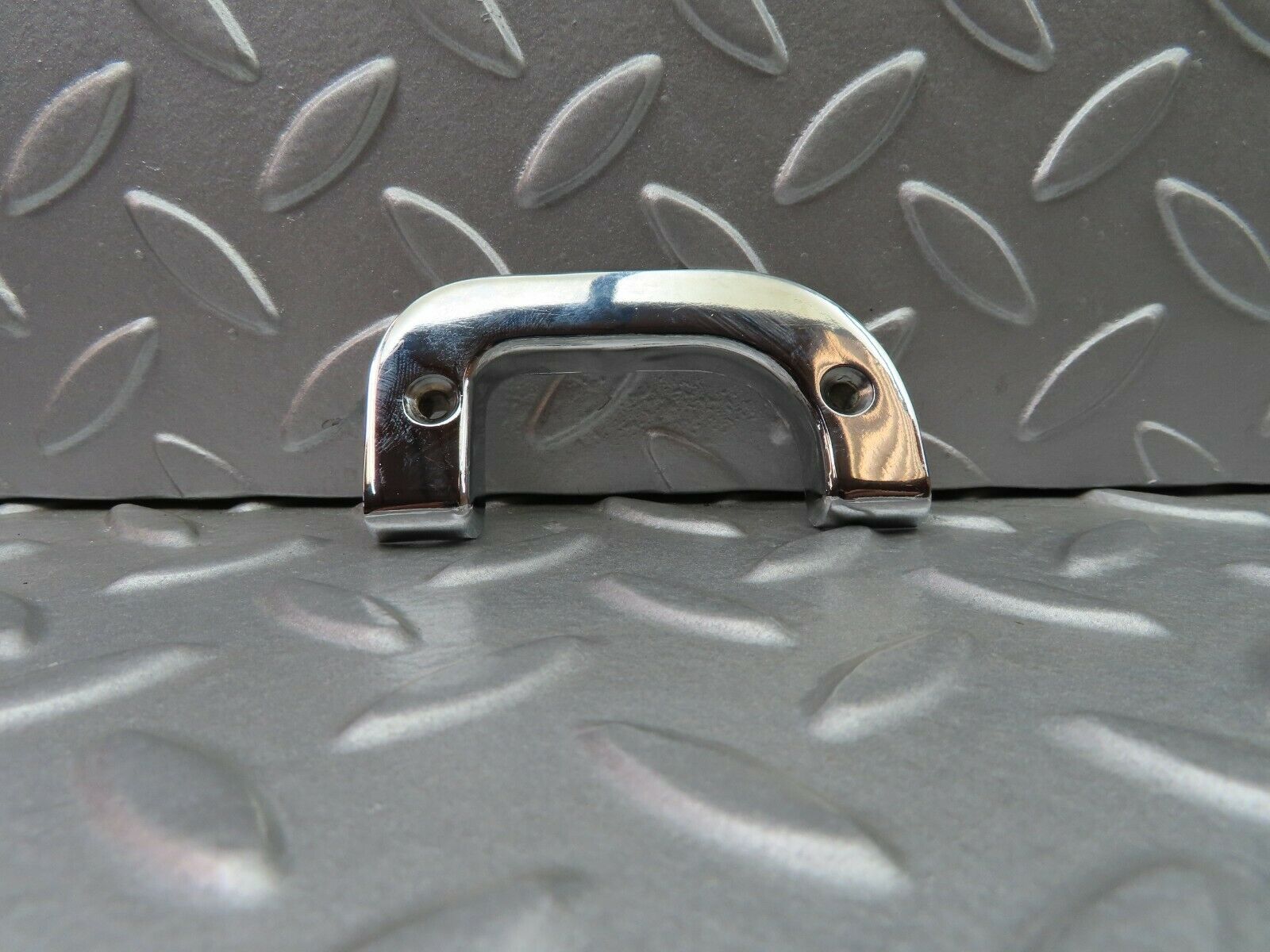 6072 Mercedes-Benz W126 380SE Right Interior Chrome Door Latch Trim 1237230224