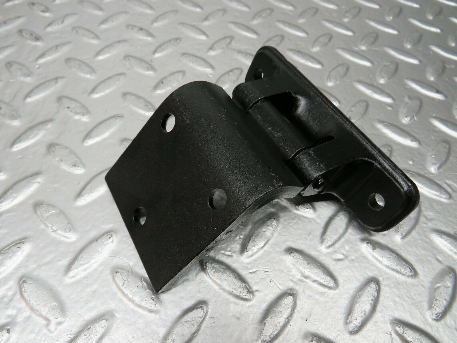 24522 Mercedes-Benz W108 Front Door Hinge Left/Right