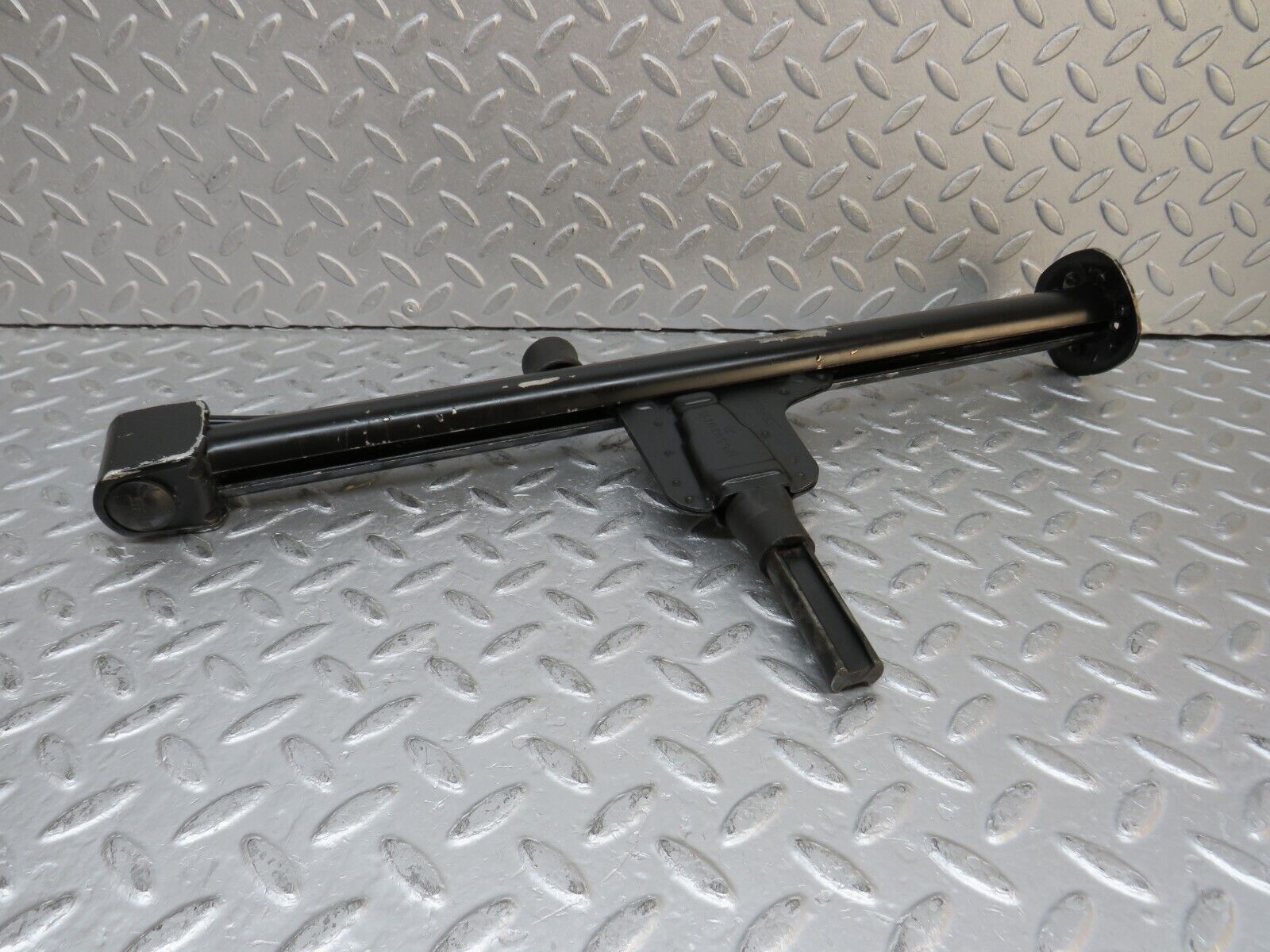 37970 Mercedes-Benz A124 320E Cabriolet Car Jack 1245830115