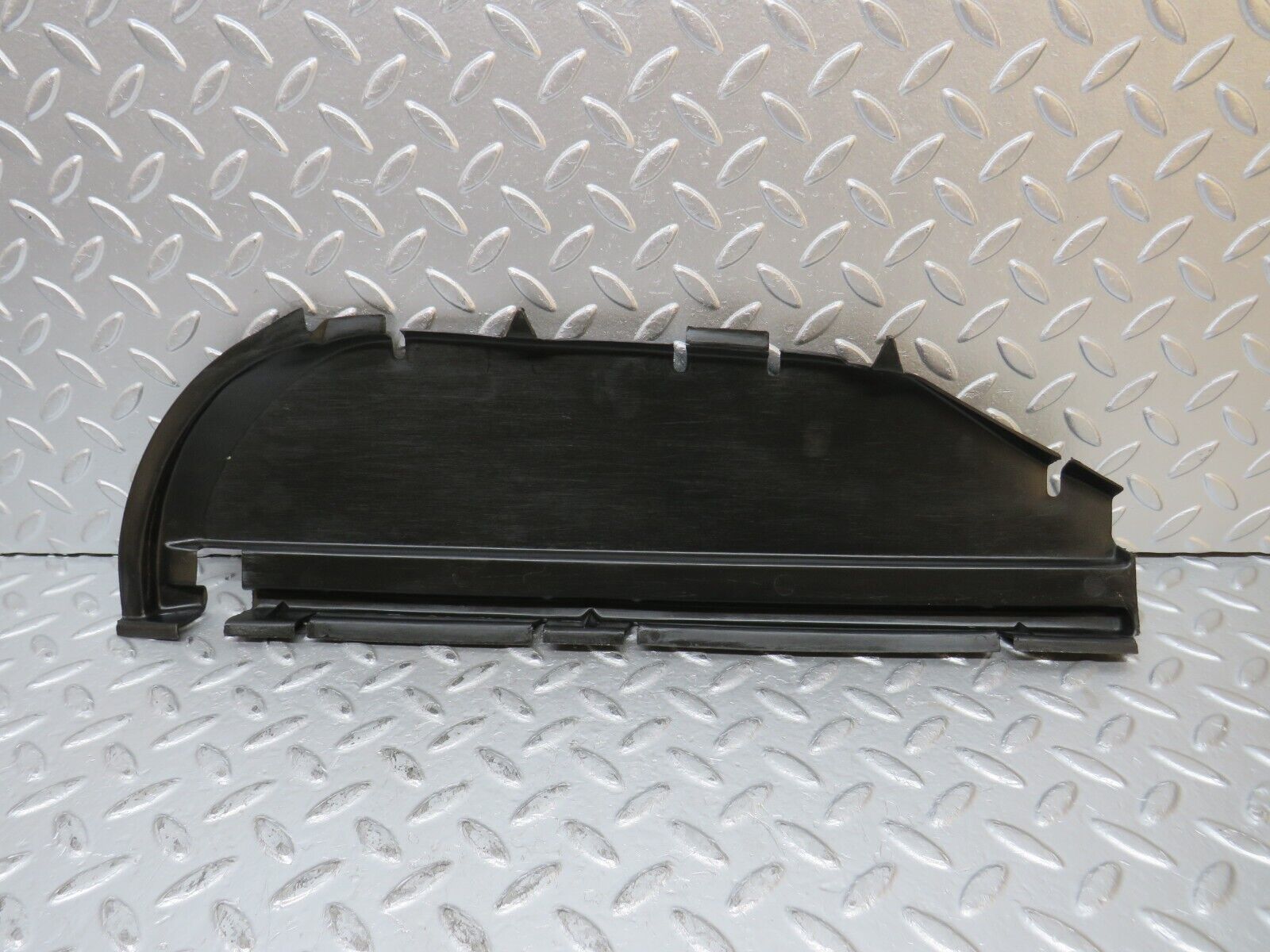 31873 Mercedes-Benz W201 190LE 1.8L Sunroof Cable Slide Cover 2017820156