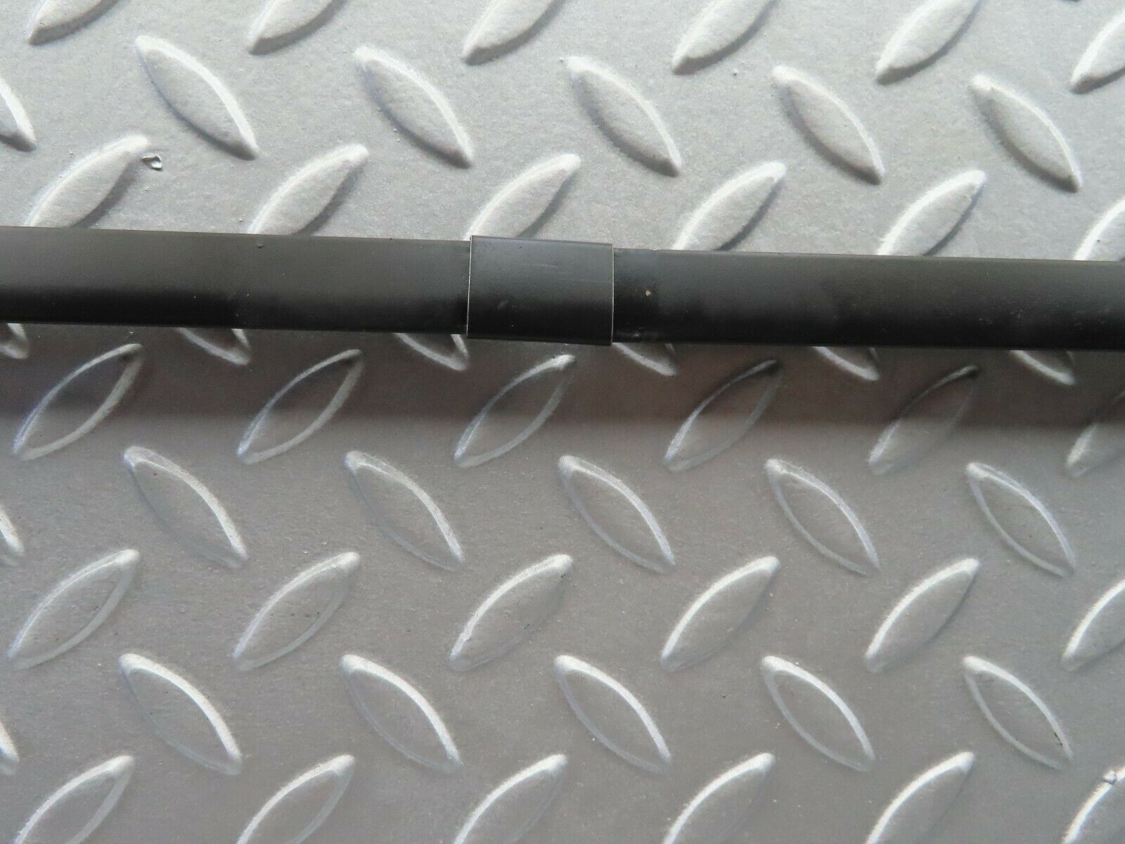 6713 Mercedes-Benz S124 E220 Wagon Rear Windscreen Surround