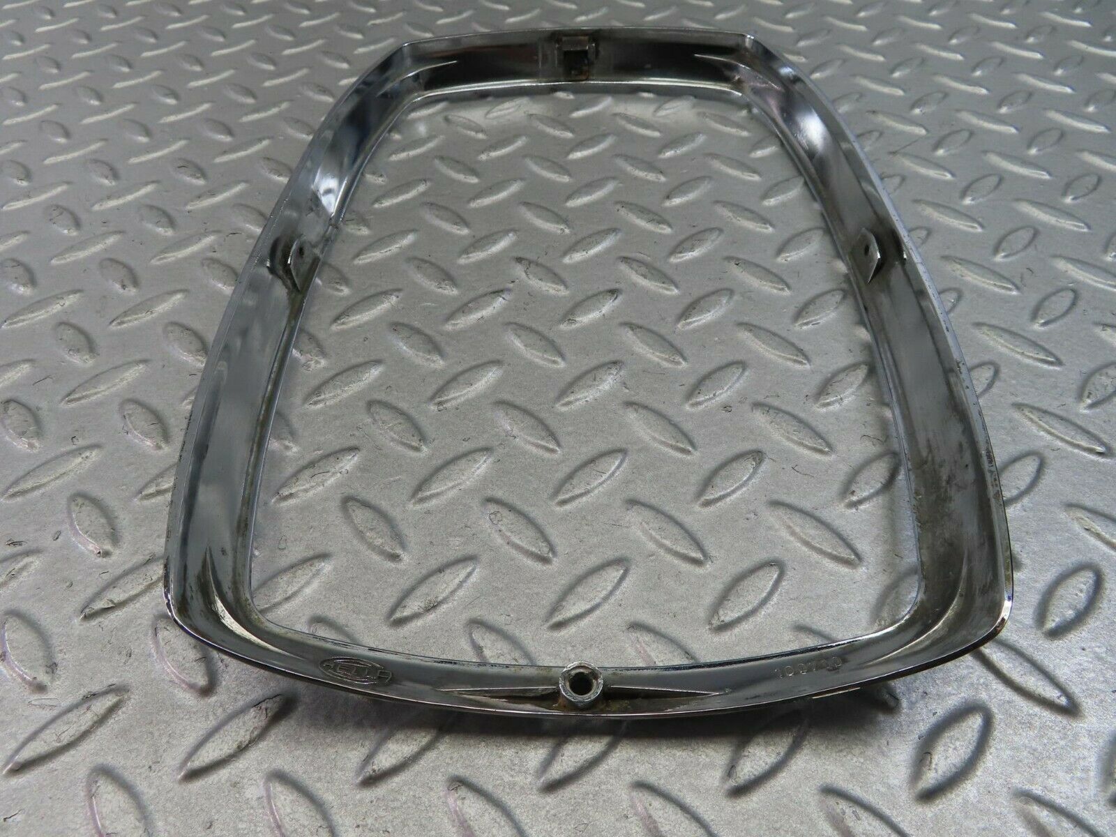 8142 Mercedes-Benz W114 Headlight Chrome Frame