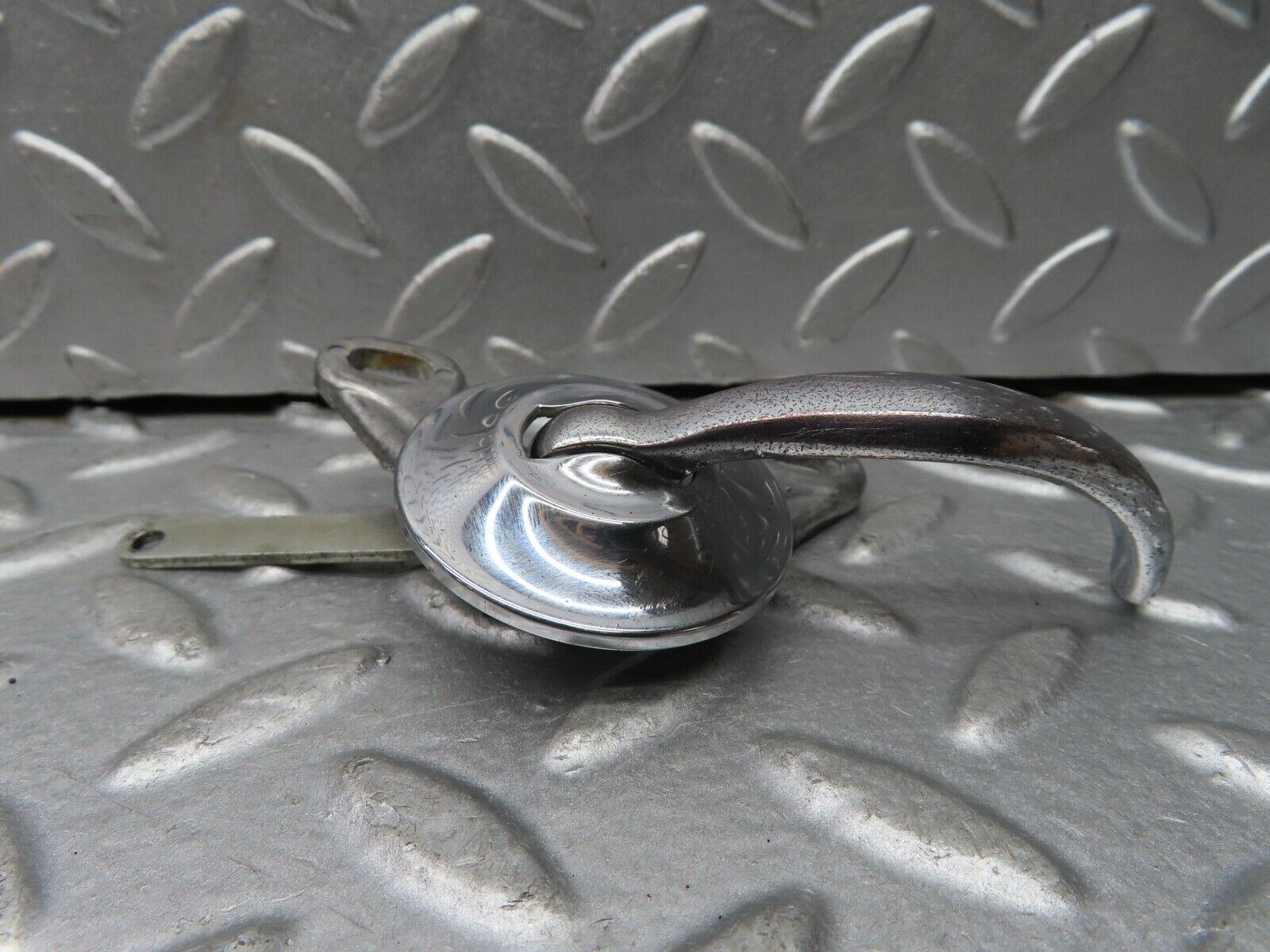 19011 Mercedes-Benz W120 W121 Ponton Front Right Interior Chrome Door Handle