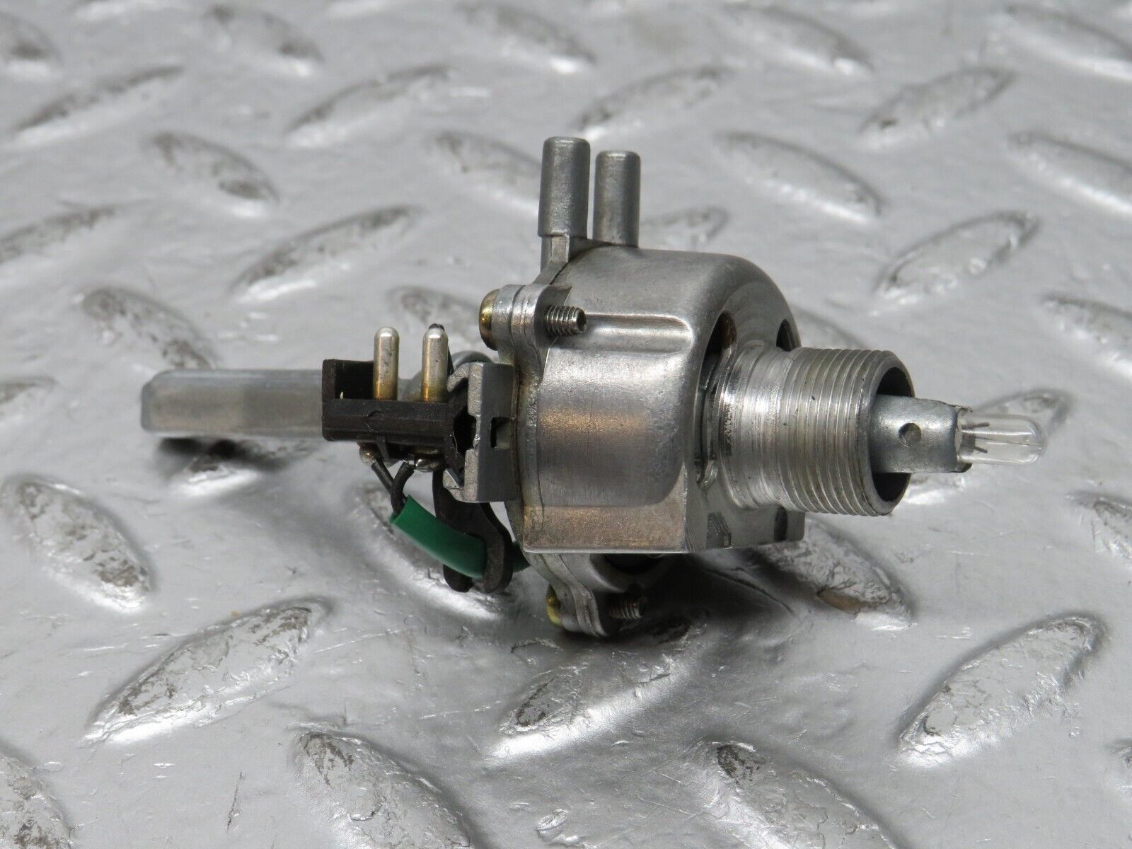 31603 Mercedes-Benz W201 190LE 1.8L Heater Control Switch