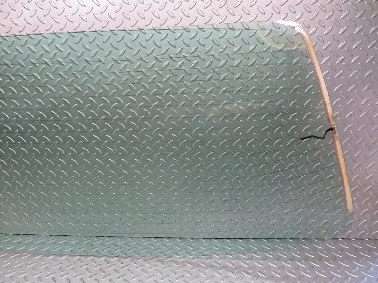 28593 Mercedes-Benz W123 230E Rear Heated Windscreen Glass