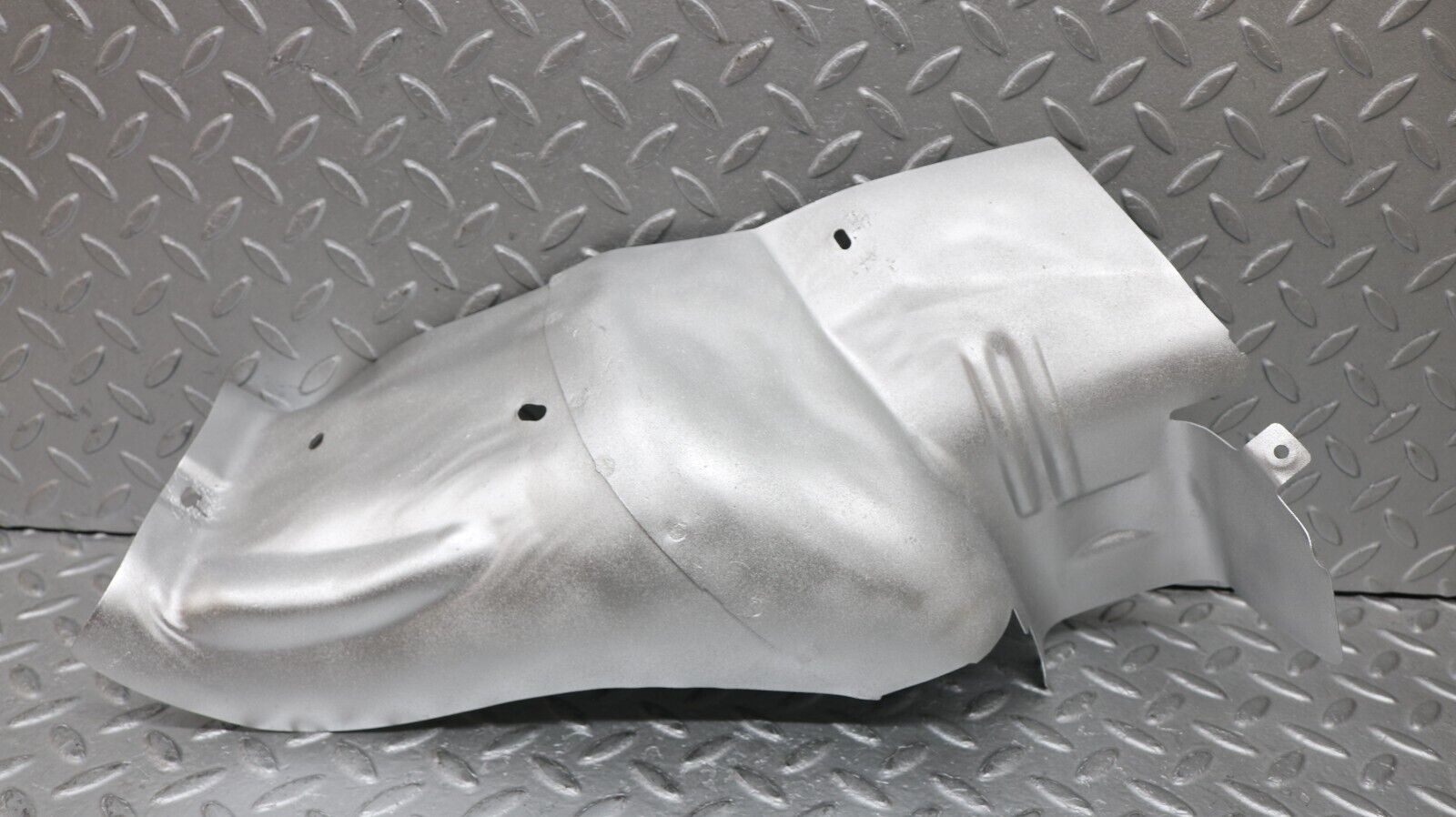 37236 Mercedes-Benz C126 420SEC Coupe Exhaust Heat Shield