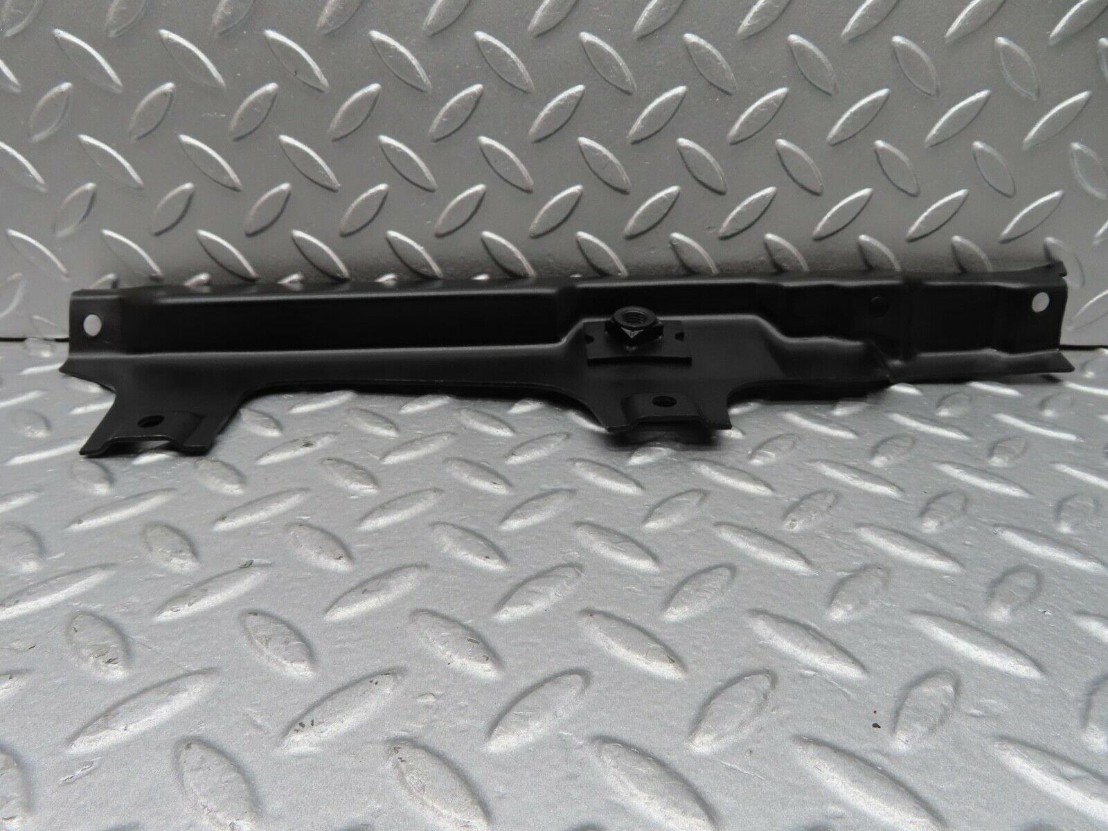 14055 Mercedes-Benz C107 280SLC Rear Right Inner Window Seal Holder Bracket