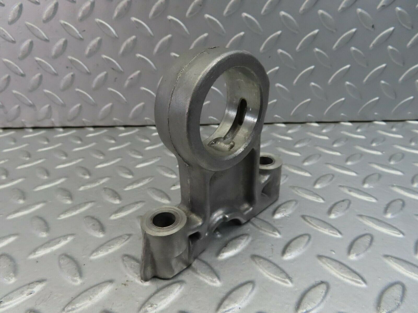 9126 Mercedes-Benz W108 Camshaft Tower Bearing 1140510016