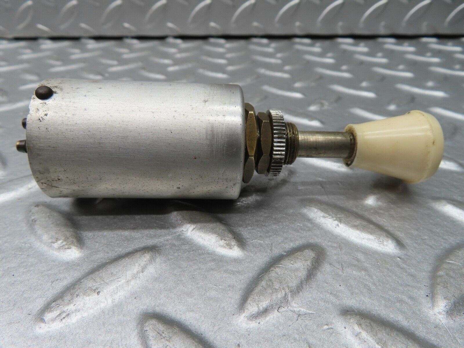 18873 Mercedes-Benz W121 190b Ponton Windscreen Washer Hand Pump