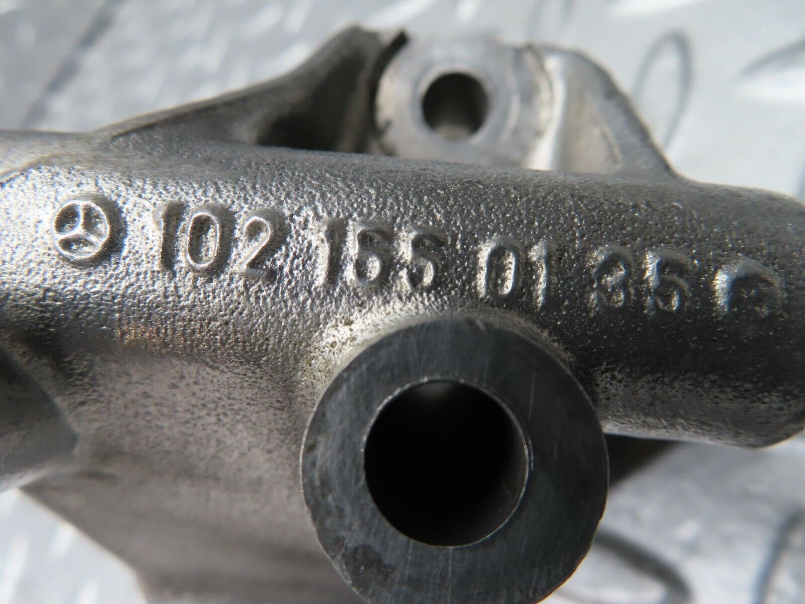 21278 Mercedes-Benz W123 230E Alternator Generator Bracket 1021550135