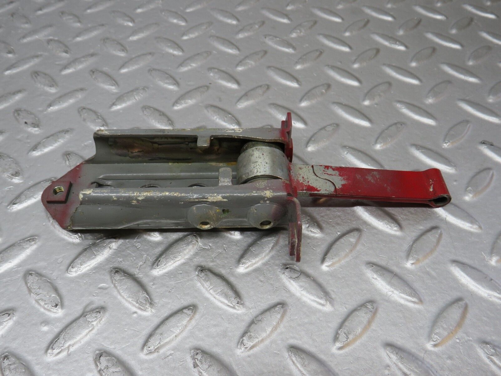 39016 Mercedes-Benz W201 190E 2.6L Door Safety Check Strap