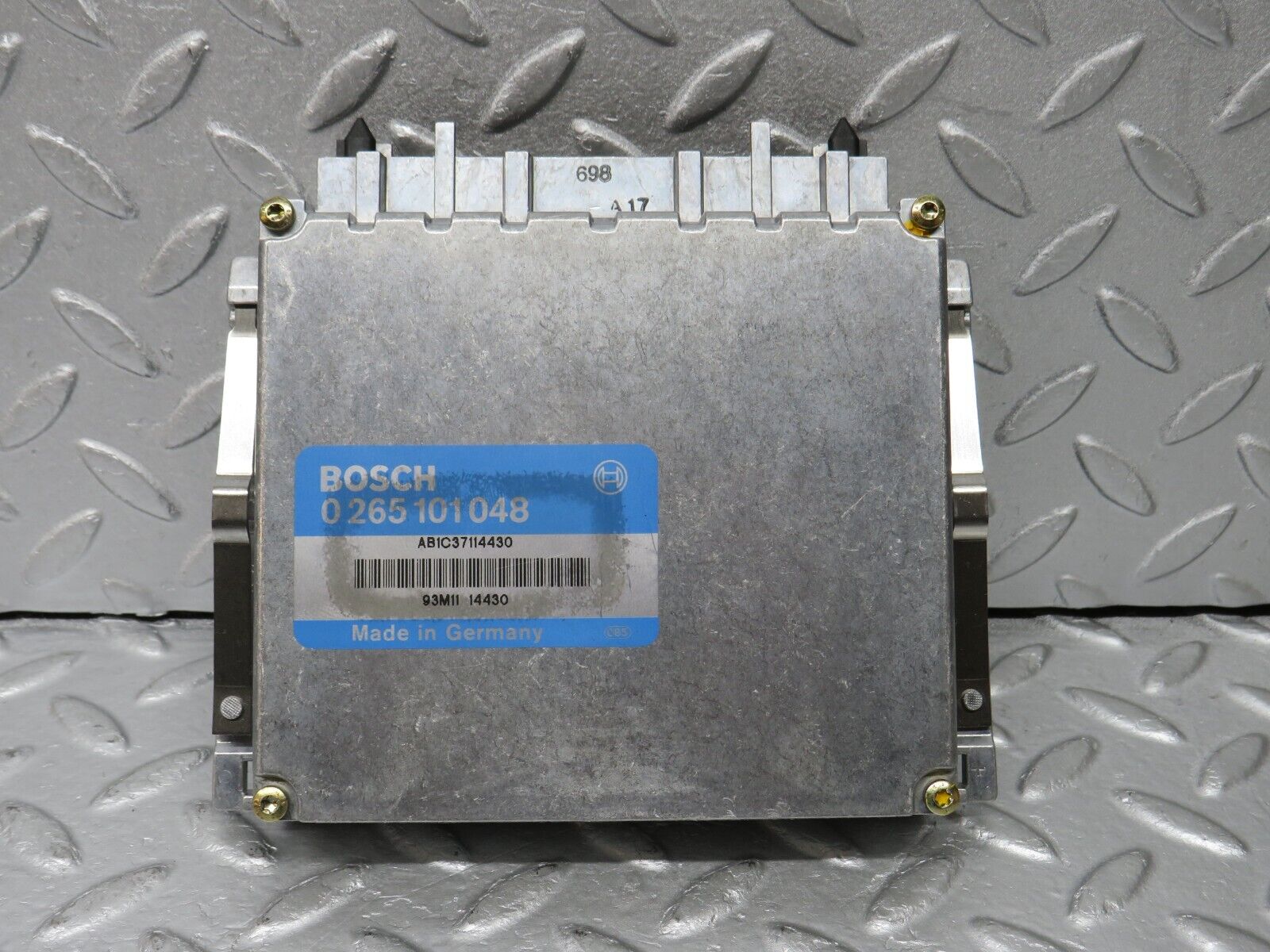 38331 Mercedes-Benz R129 280SL Coupe ABS Control Unit Bosch 0265101048
