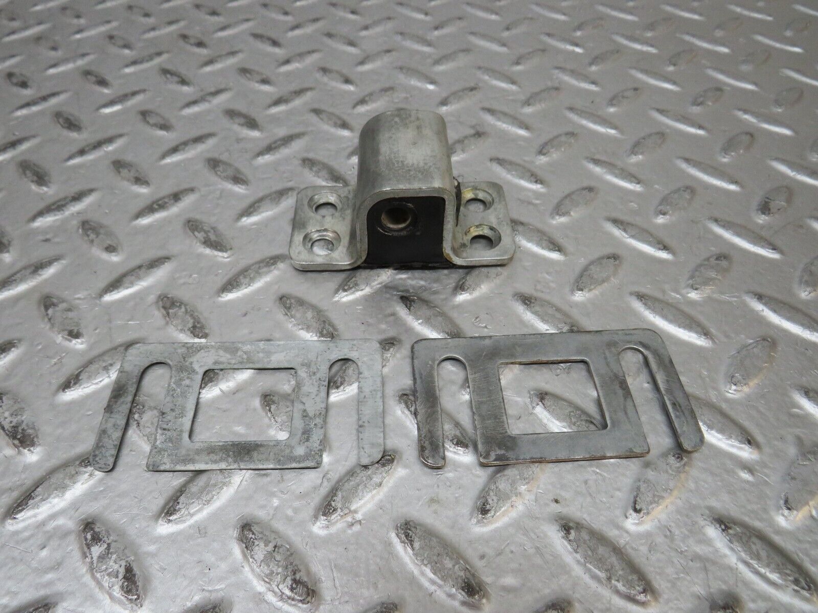 28817 Mercedes-Benz W123 230E Door Lock Latch Left Side