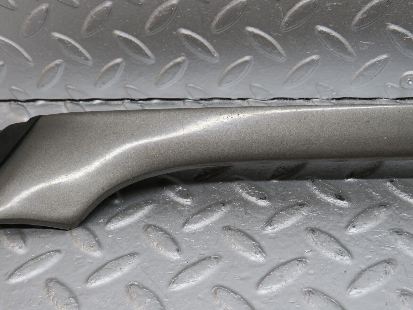 36057 Mercedes-Benz W126 420SE A Pillar Exterior Trim Right Side 1266981698