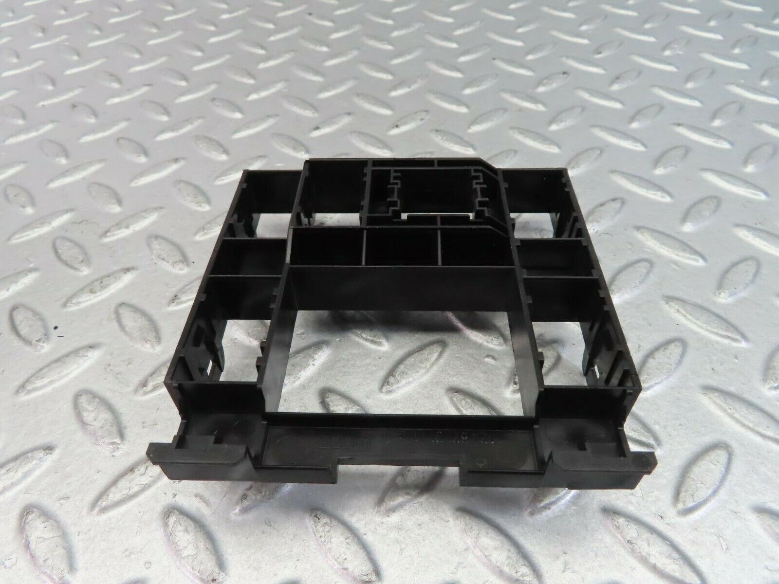 9420 Mercedes-Benz C124 300CE Coupe Centre Console Switch Frame 1248210171