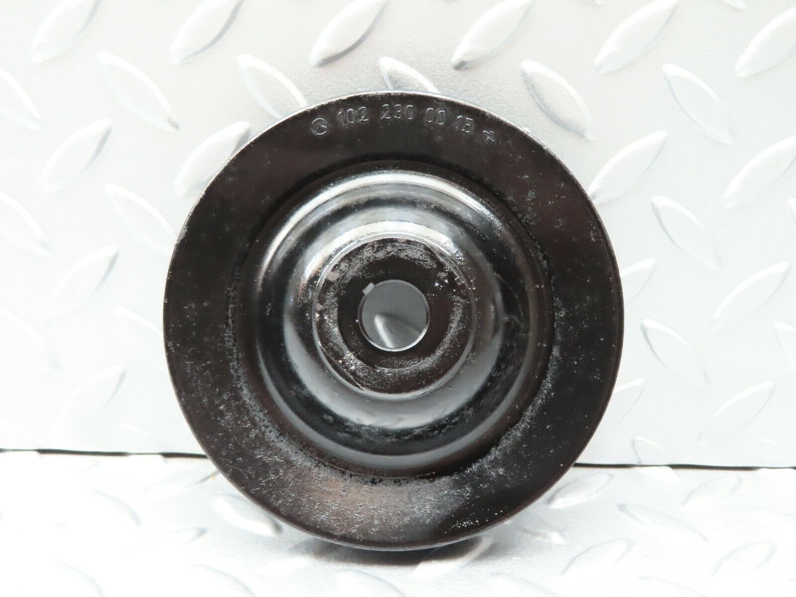 4447 Mercedes-Benz W123 230E Power Steering Pump Pulley 1022300015