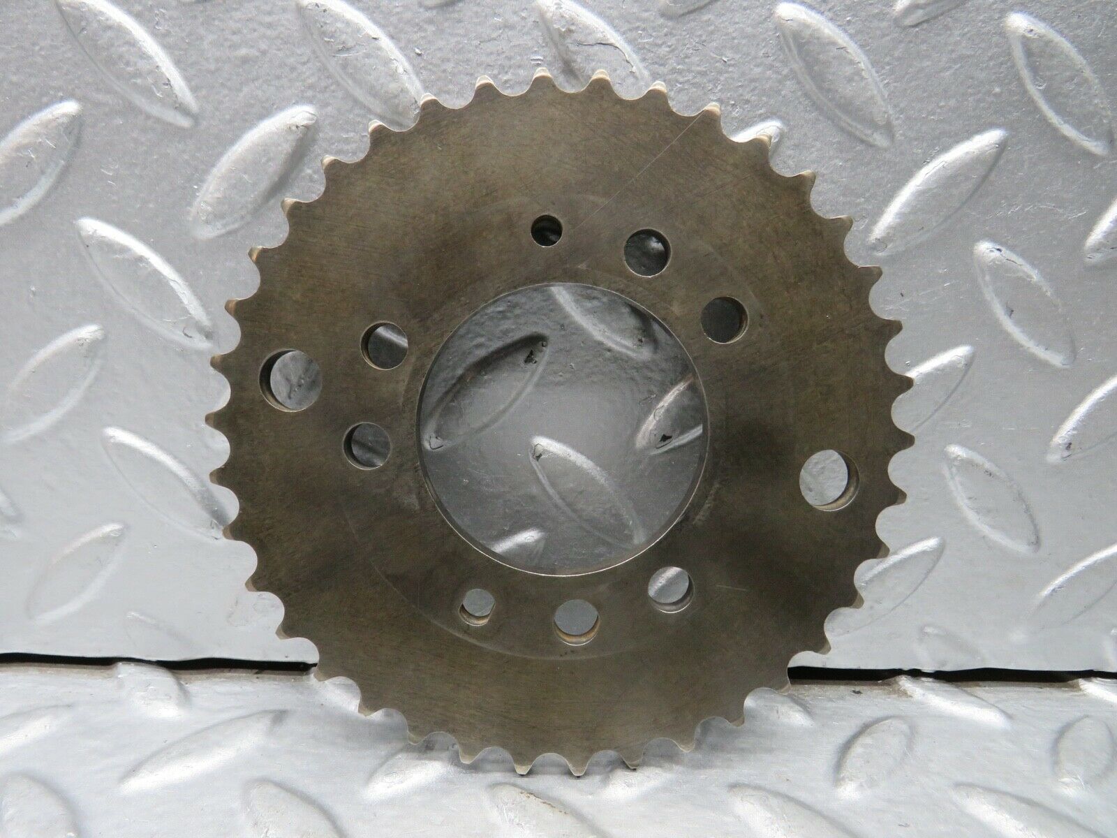 21813 Mercedes-Benz W126 300SE Camshaft Timing Gear
