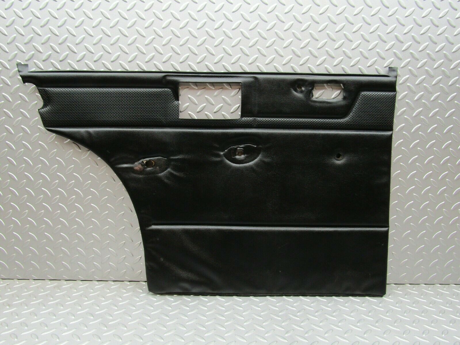 3265 Mercedes-Benz W115 220D Rear Left Door Card Black