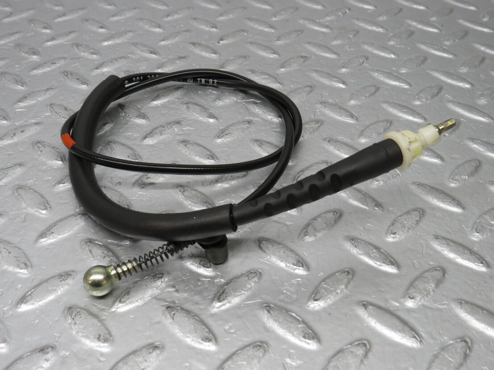 38935 Mercedes-Benz W201 190E 2.6L Gearbox Cable 2012600151