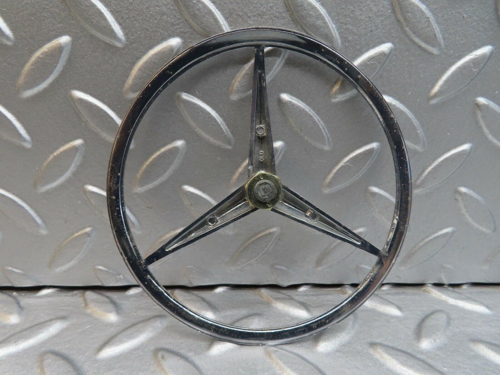 14358 Mercedes-Benz W116 350SE Trunk Badge Emblem
